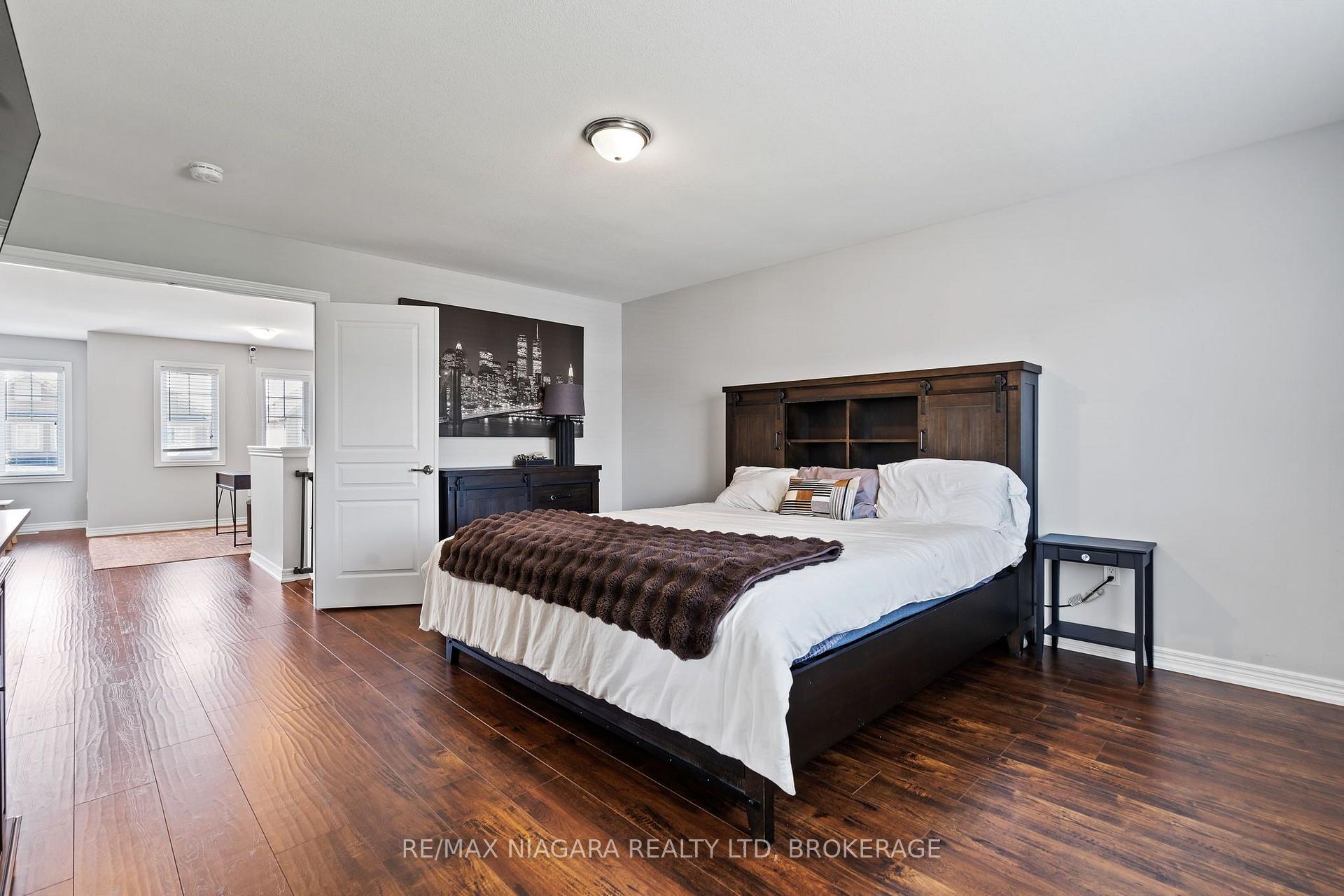 Photo 17 of 7 Riley Avenue, Pelham, Fonthill — HOMEH