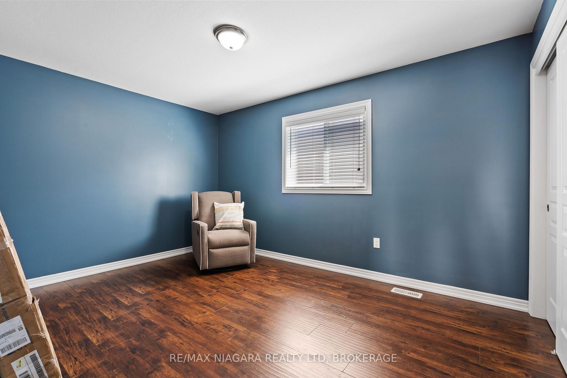 Photo 23 of 7 Riley Avenue, Pelham, Fonthill — HOMEH