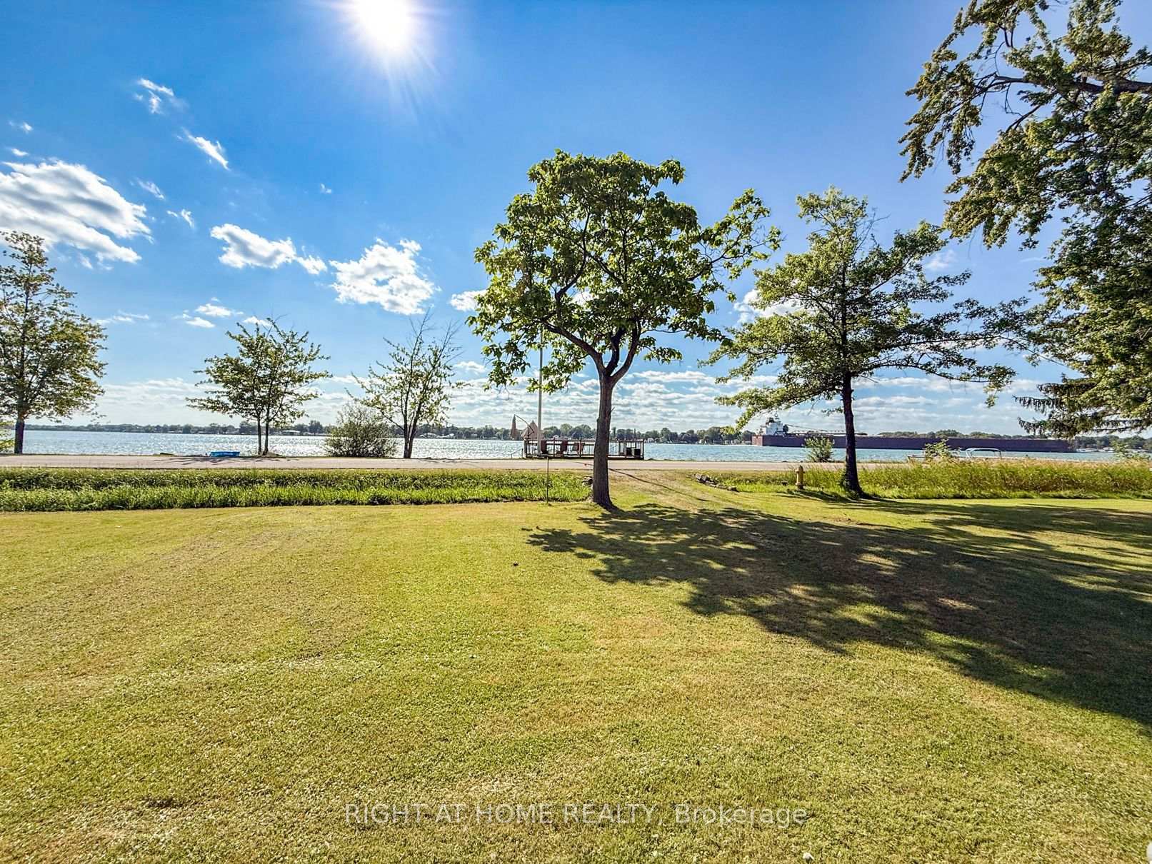 Photo 2 of 2024 River Road, Chatham-Kent, Wallaceburg — HOMEH