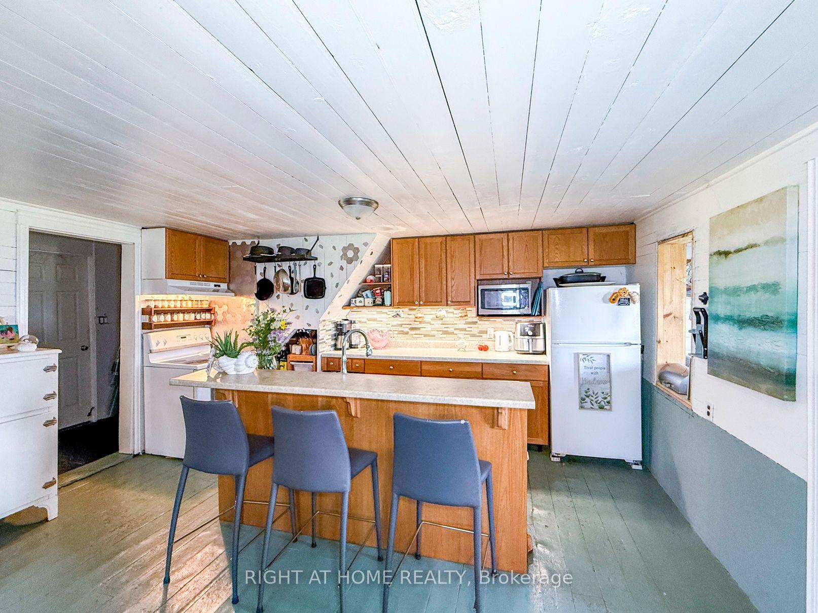 Photo 7 of 2024 River Road, Chatham-Kent, Wallaceburg — HOMEH