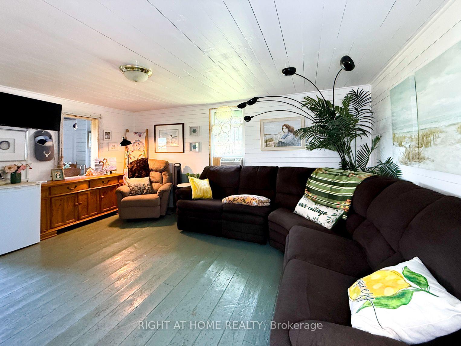 Photo 11 of 2024 River Road, Chatham-Kent, Wallaceburg — HOMEH