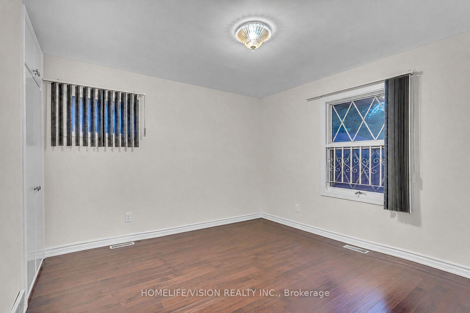 Photo 12 of Unit Main, 94 Waringstown Drive, Scarborough, Wexford-Maryvale — HOMEH