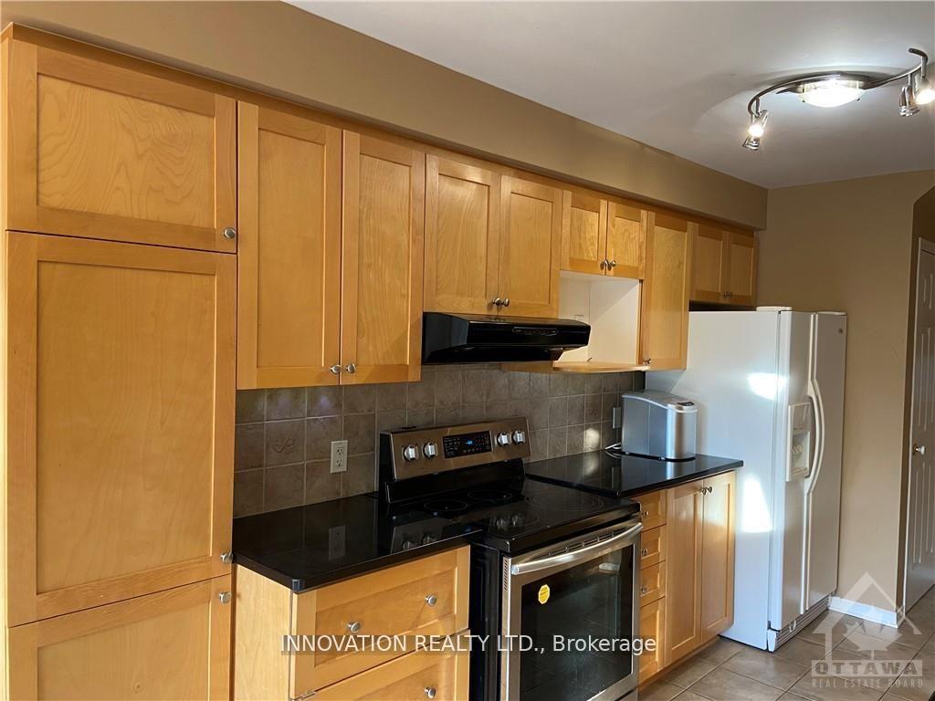 Photo 11 of 288 Goldridge Drive, Ottawa, Kanata - Kanata Lakes/Heritage Hills — HOMEH