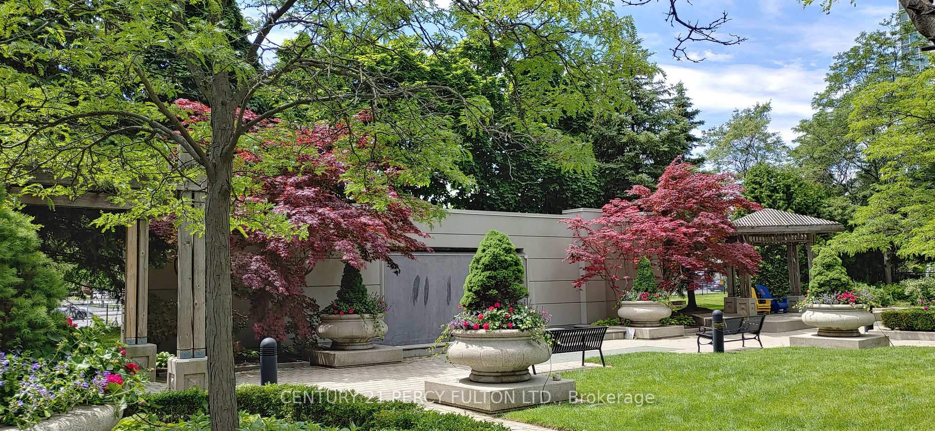 Photo 18 of Unit 709, 28 Harrison Garden Boulevard, North York, Willowdale East — HOMEH