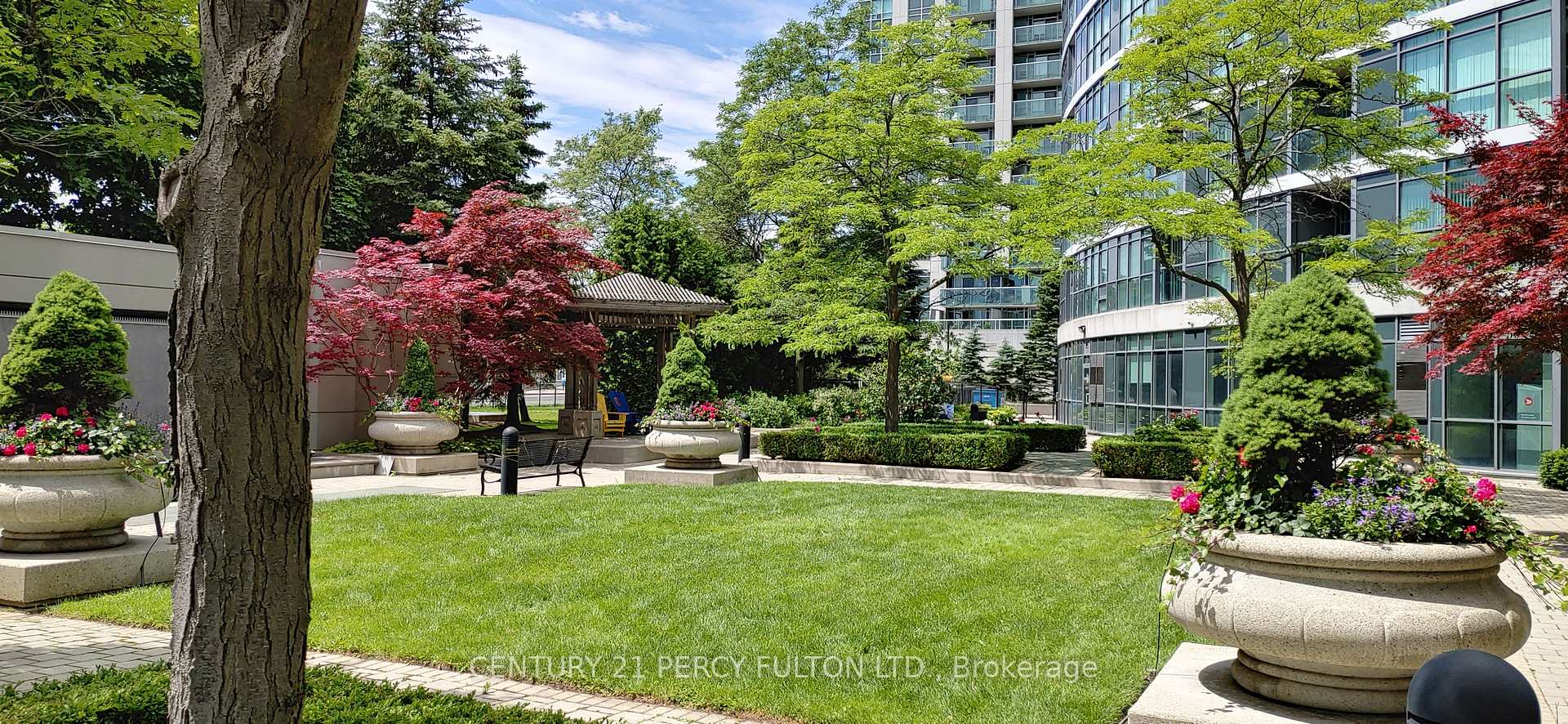 Photo 19 of Unit 709, 28 Harrison Garden Boulevard, North York, Willowdale East — HOMEH