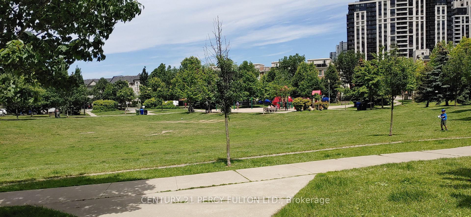 Photo 21 of Unit 709, 28 Harrison Garden Boulevard, North York, Willowdale East — HOMEH