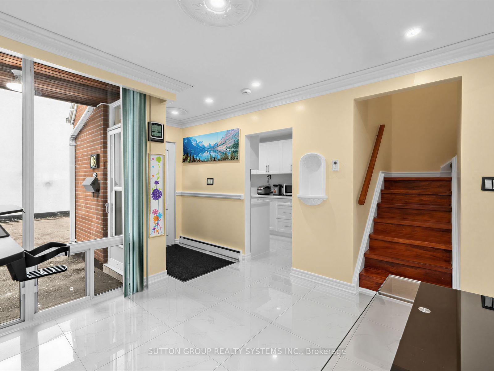 Photo 8 of Unit 86, 2901 Jane Street, North York, Glenfield-Jane Heights — HOMEH