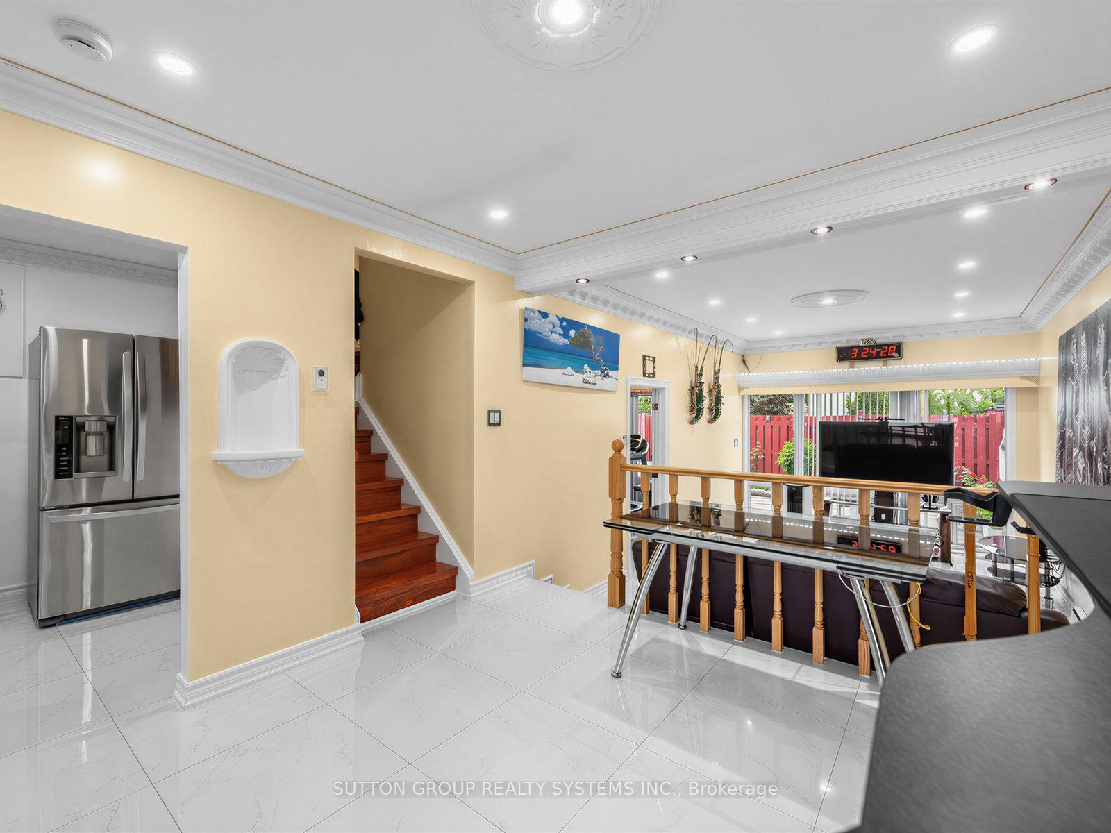 Photo 14 of Unit 86, 2901 Jane Street, North York, Glenfield-Jane Heights — HOMEH