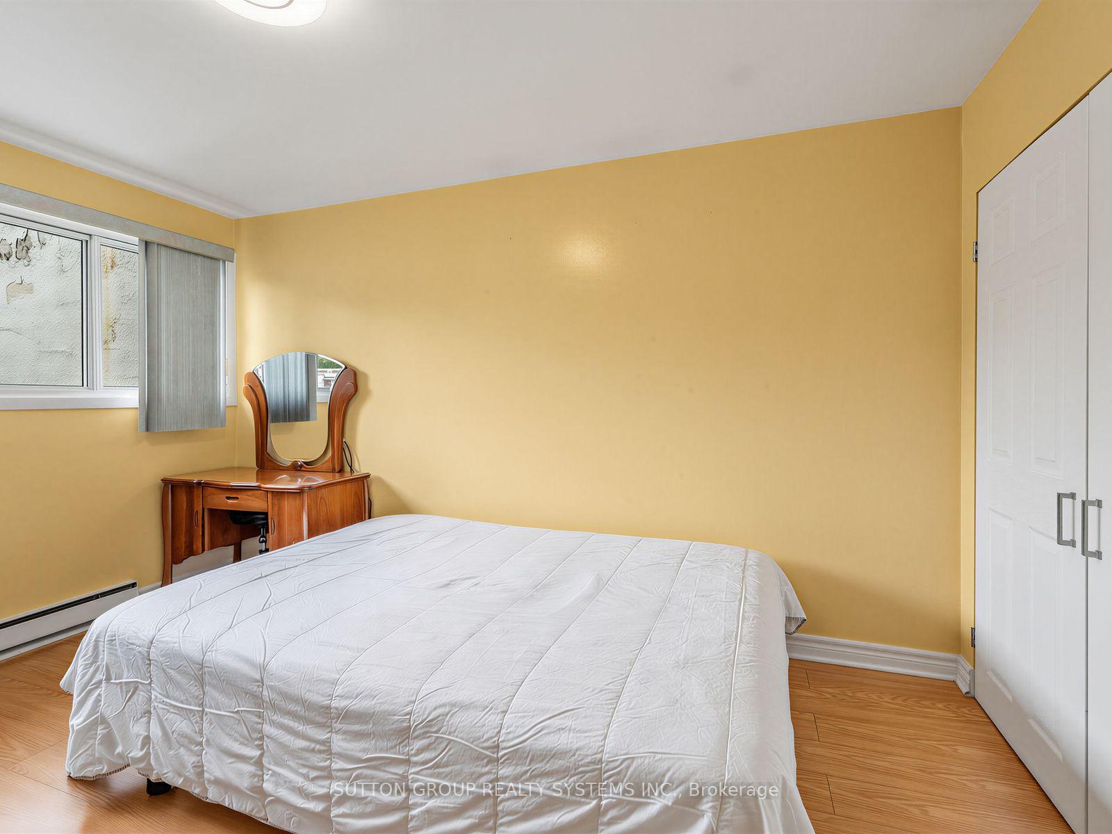 Photo 17 of Unit 86, 2901 Jane Street, North York, Glenfield-Jane Heights — HOMEH