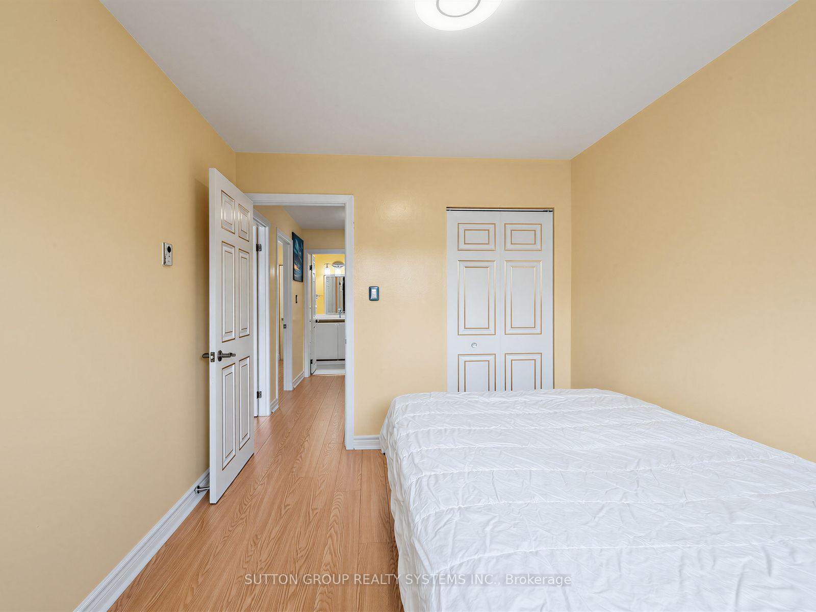 Photo 19 of Unit 86, 2901 Jane Street, North York, Glenfield-Jane Heights — HOMEH