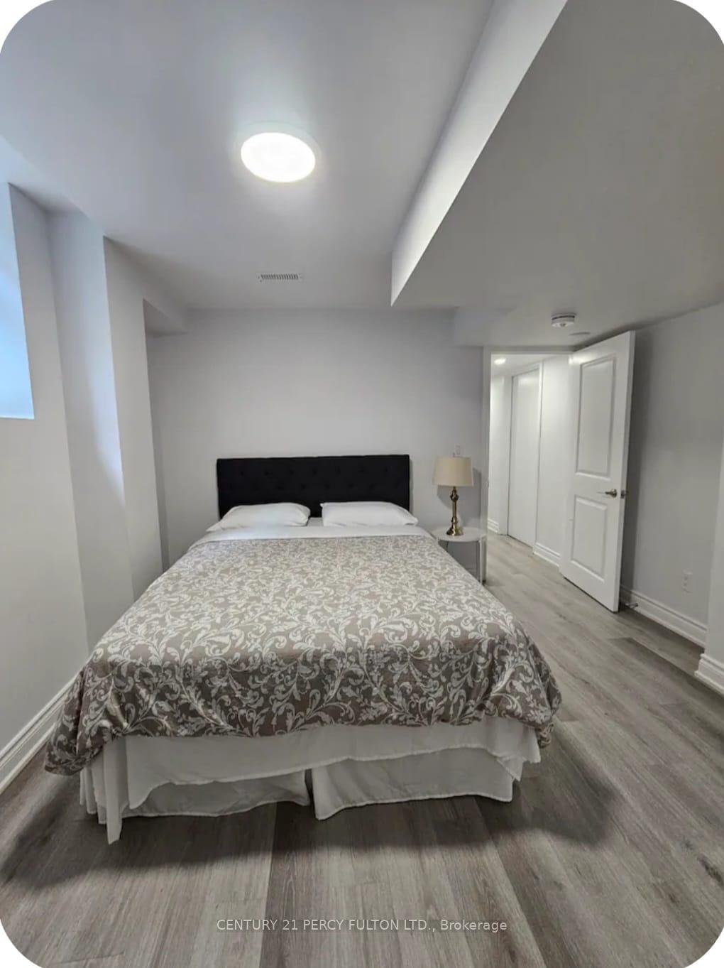 Photo 5 of Unit 2, 54 Baycliffe Drive, Whitby, Williamsburg — HOMEH