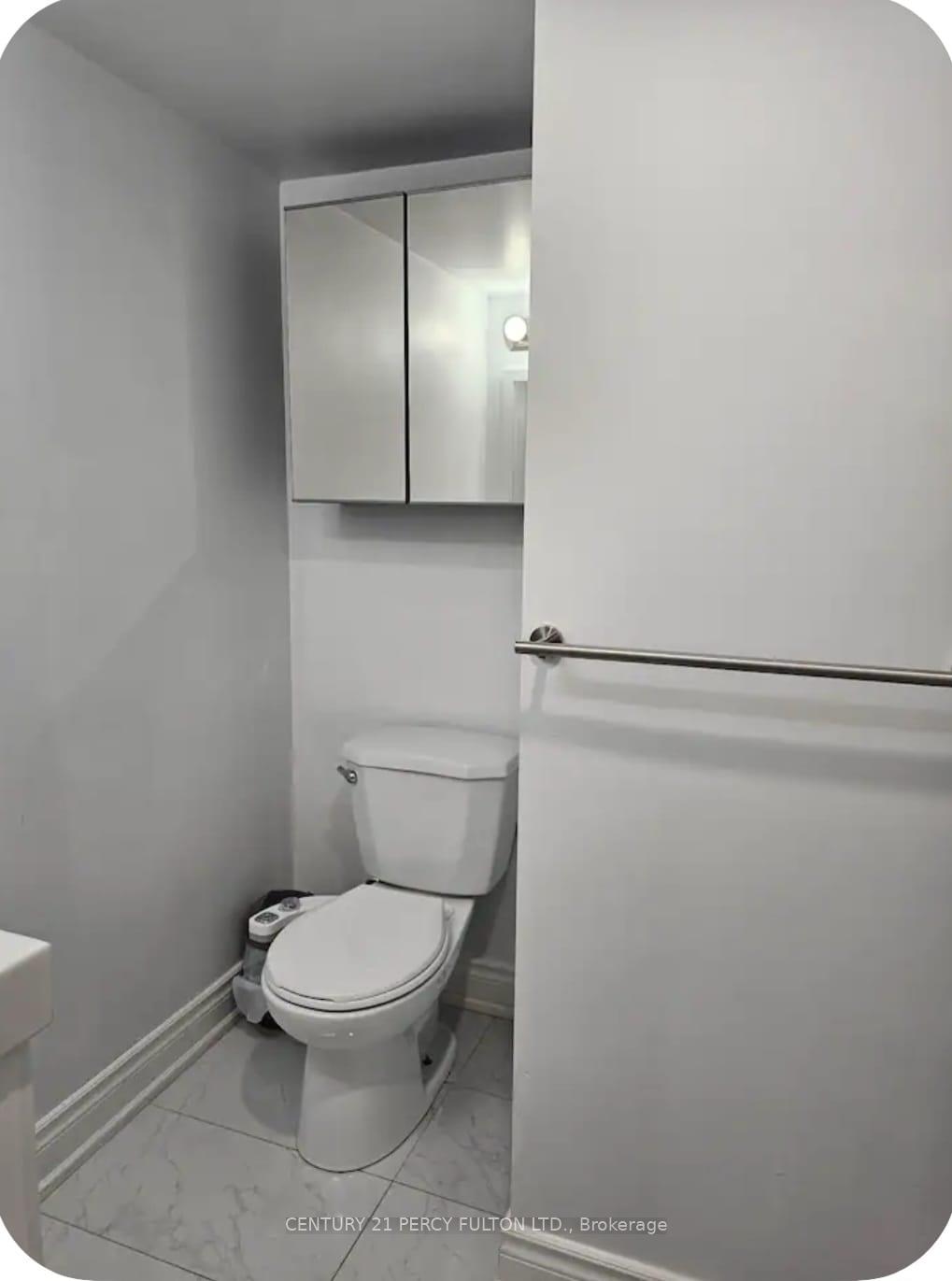 Photo 8 of Unit 2, 54 Baycliffe Drive, Whitby, Williamsburg — HOMEH