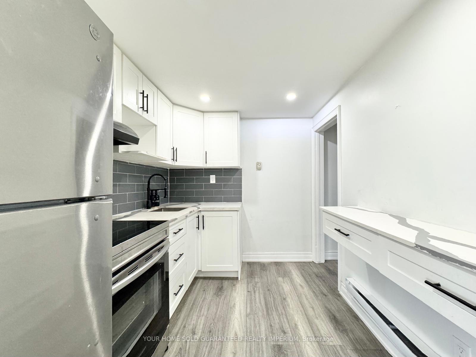 Photo 4 of Unit 5E, 2 Klines Avenue, Welland, Broadway — HOMEH