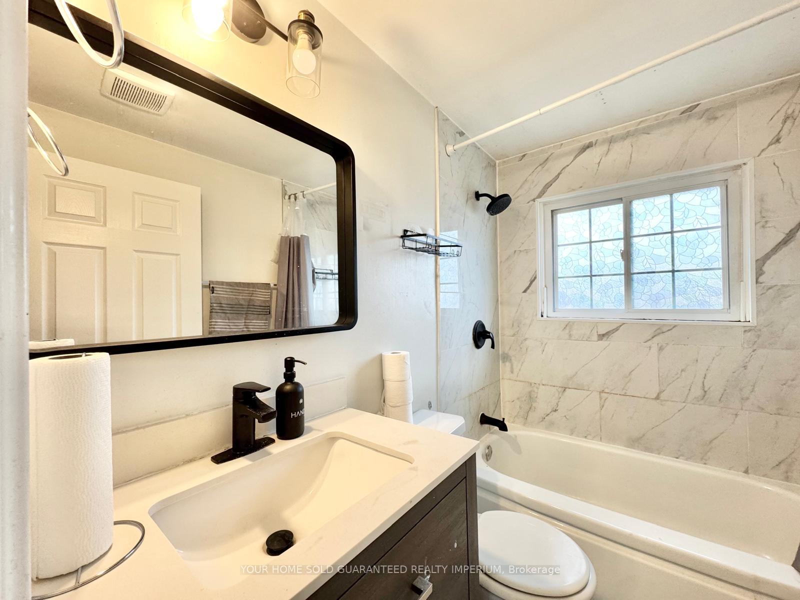 Photo 9 of Unit 5E, 2 Klines Avenue, Welland, Broadway — HOMEH