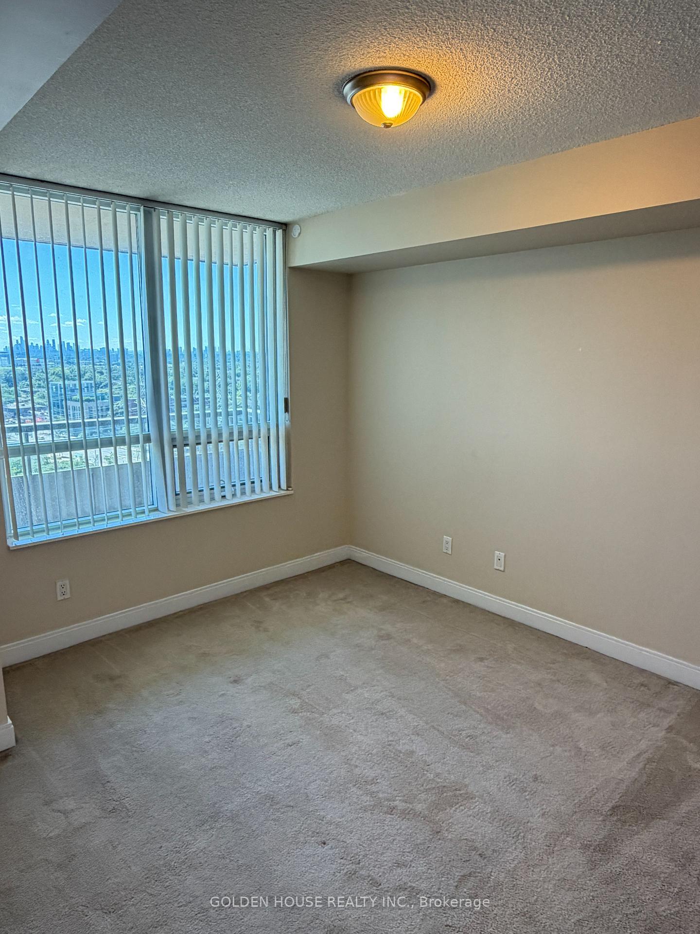 Photo 18 of Unit 1838, 35 Viking Lane, Etobicoke, Islington-City Centre West — HOMEH