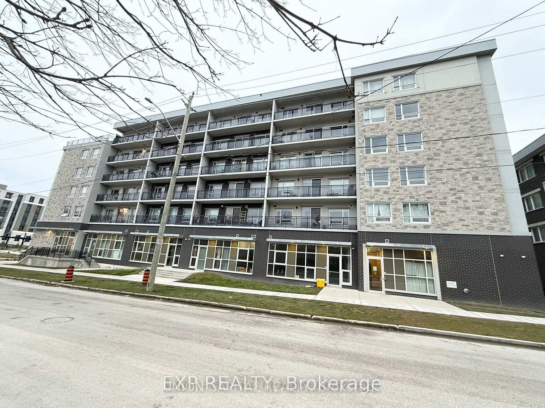 Front of Unit F101, 275 Larch Street
