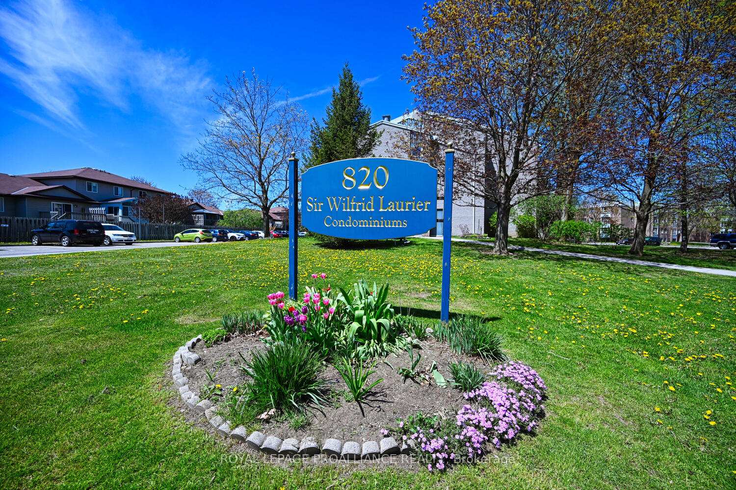 Front of Unit 205, 820 Laurier Boulevard