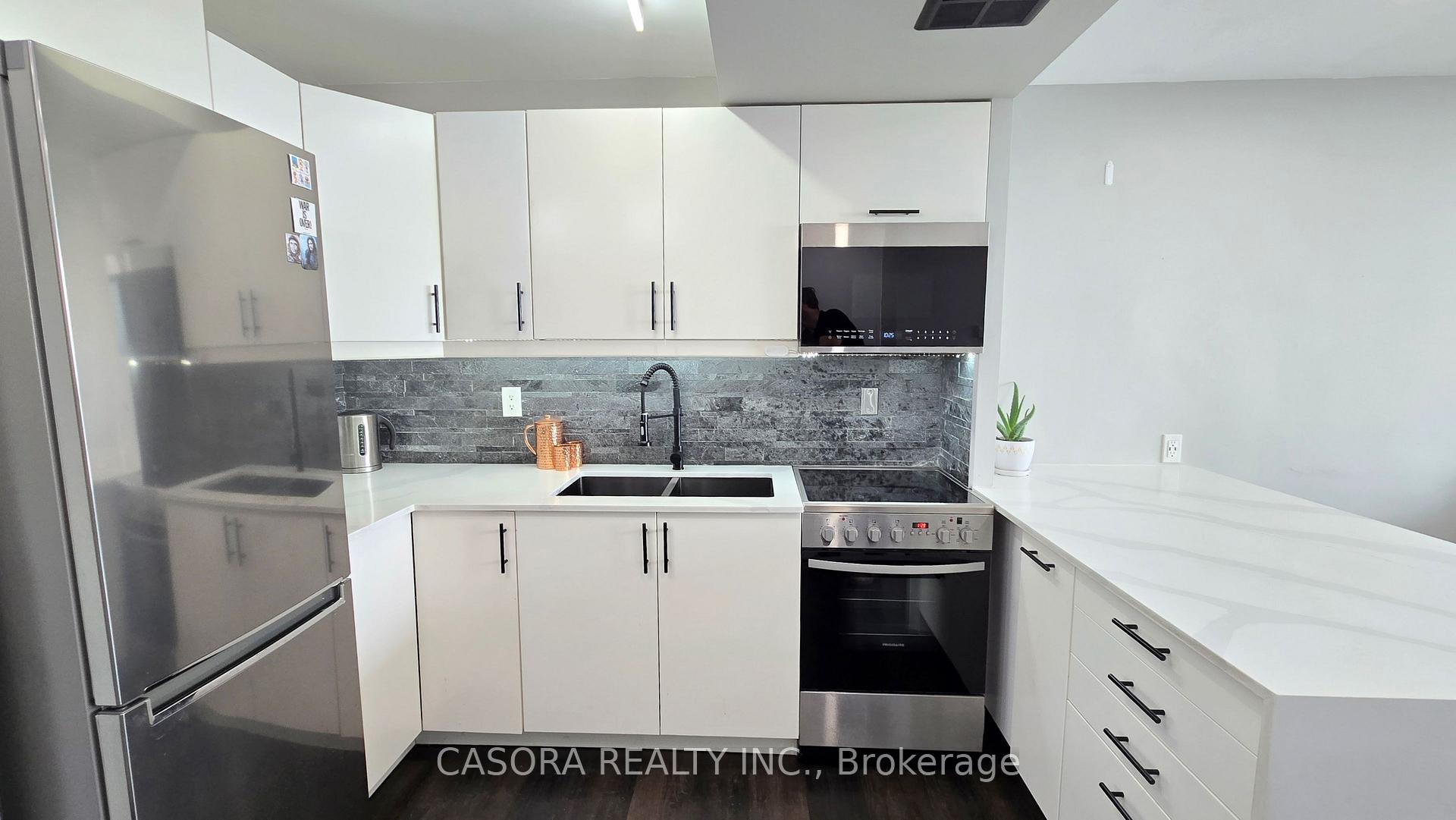 Photo 7 of Unit 3003, 150 Charlton Avenue E, Hamilton, Corktown — HOMEH
