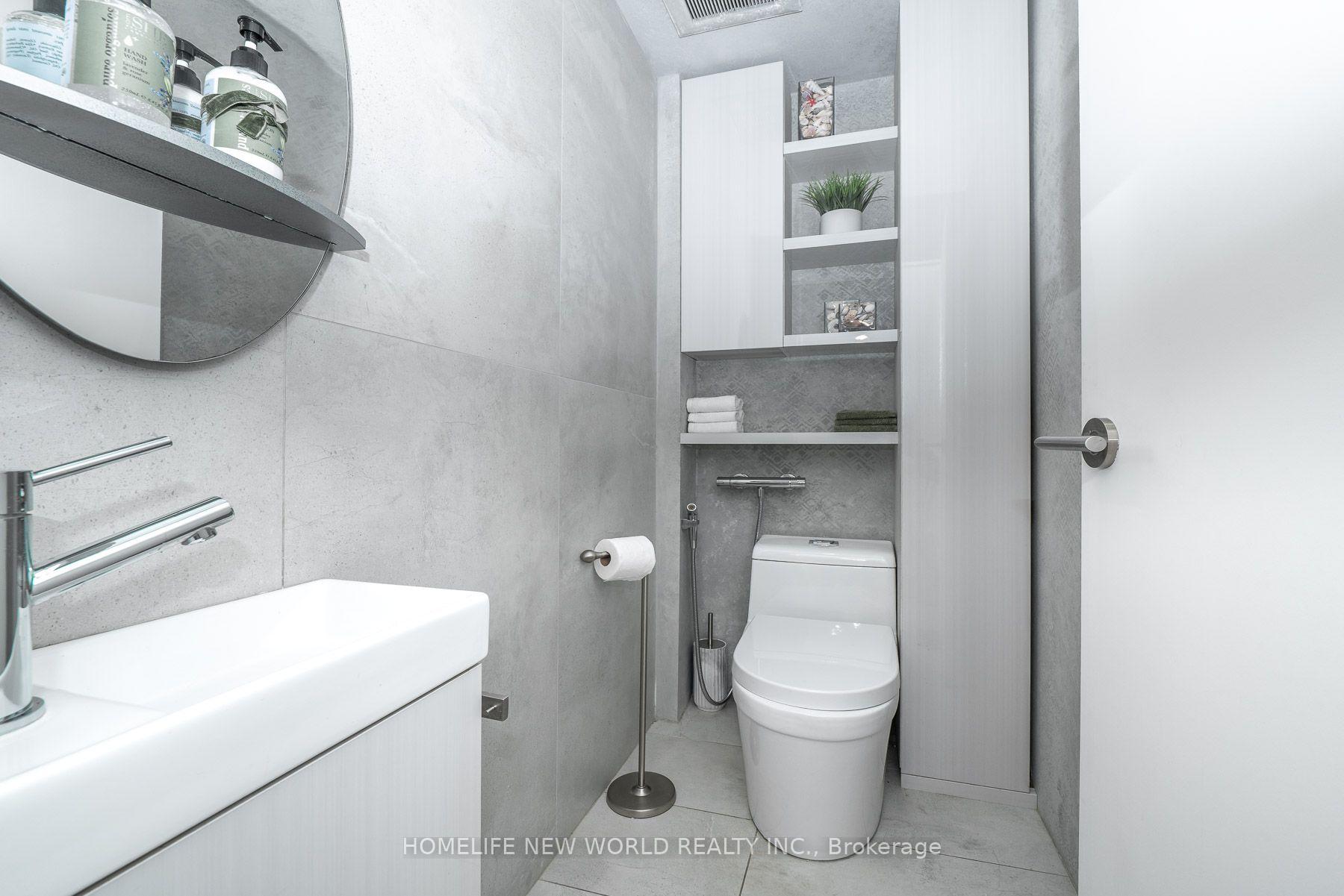 Photo 15 of 30 Carling Avenue, Toronto, Dovercourt-Wallace Emerson-Junction — HOMEH
