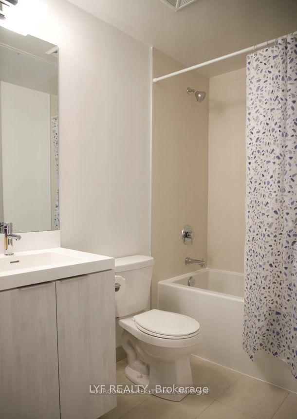 Photo 7 of Unit 2711, 8 Widmer Street, Toronto, Waterfront Communities — HOMEH
