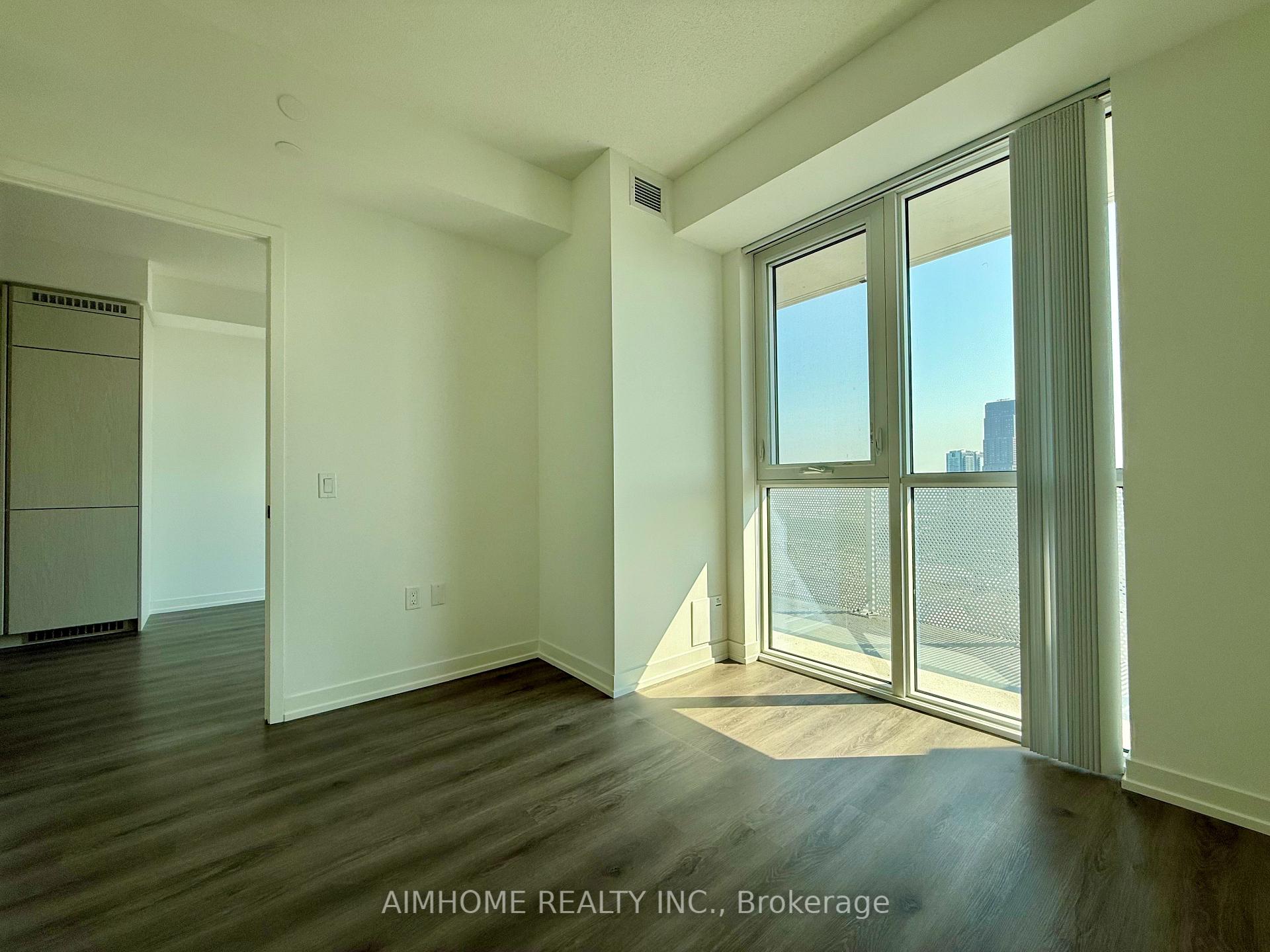 Photo 7 of Unit 3207, 28 Interchange Way, Vaughan, Vaughan Corporate Centre — HOMEH