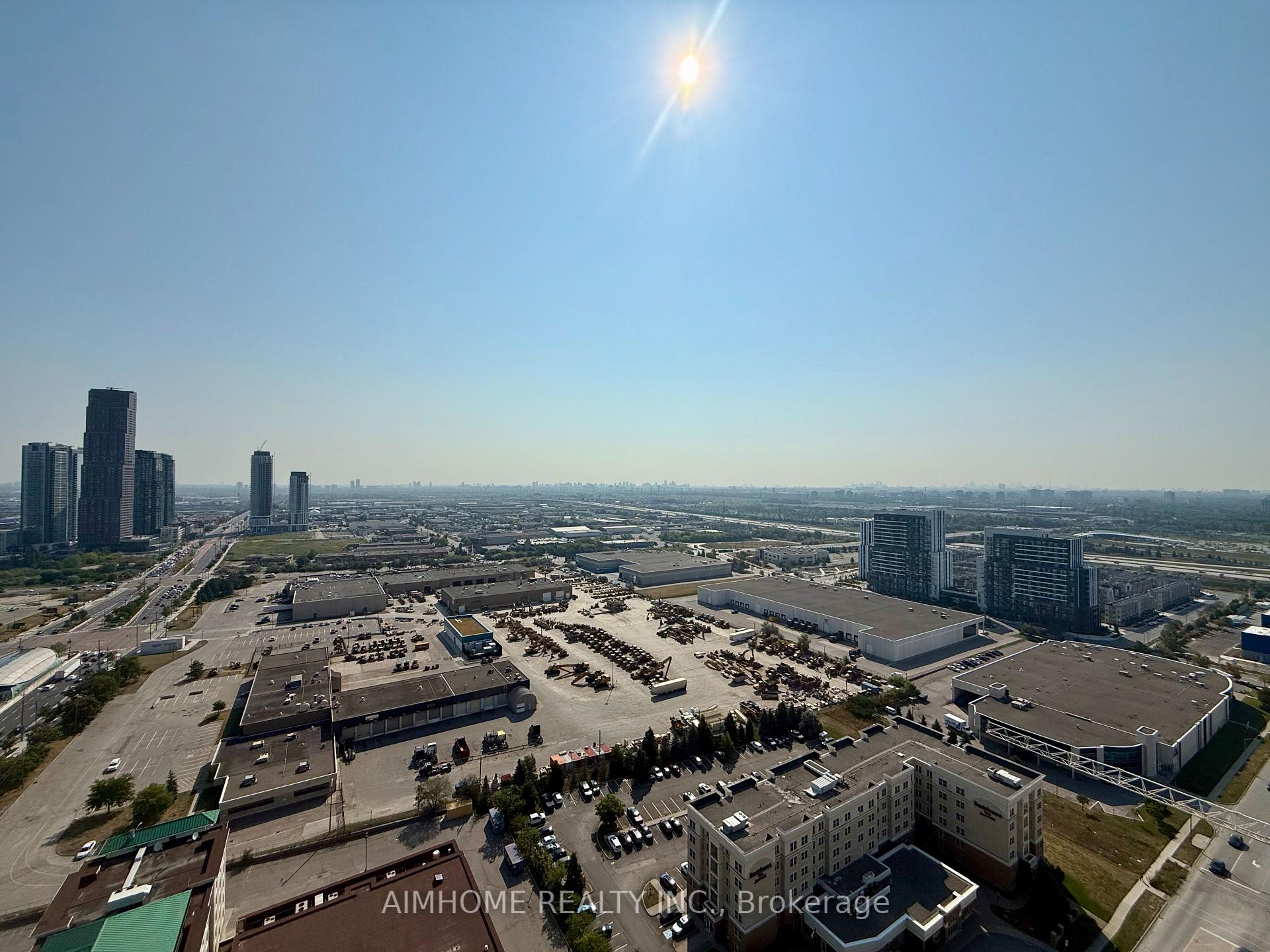 Photo 14 of Unit 3207, 28 Interchange Way, Vaughan, Vaughan Corporate Centre — HOMEH