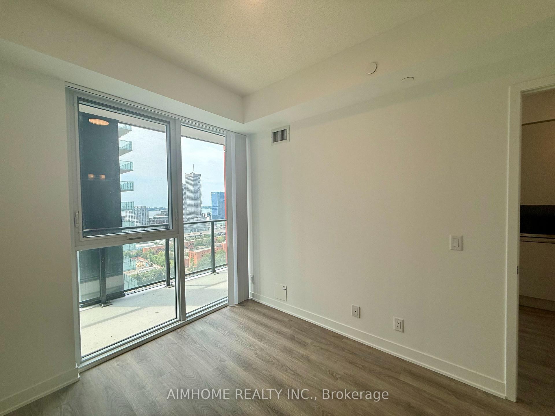 Photo 5 of Unit 2909, 180 Front Street E, Toronto, Moss Park — HOMEH