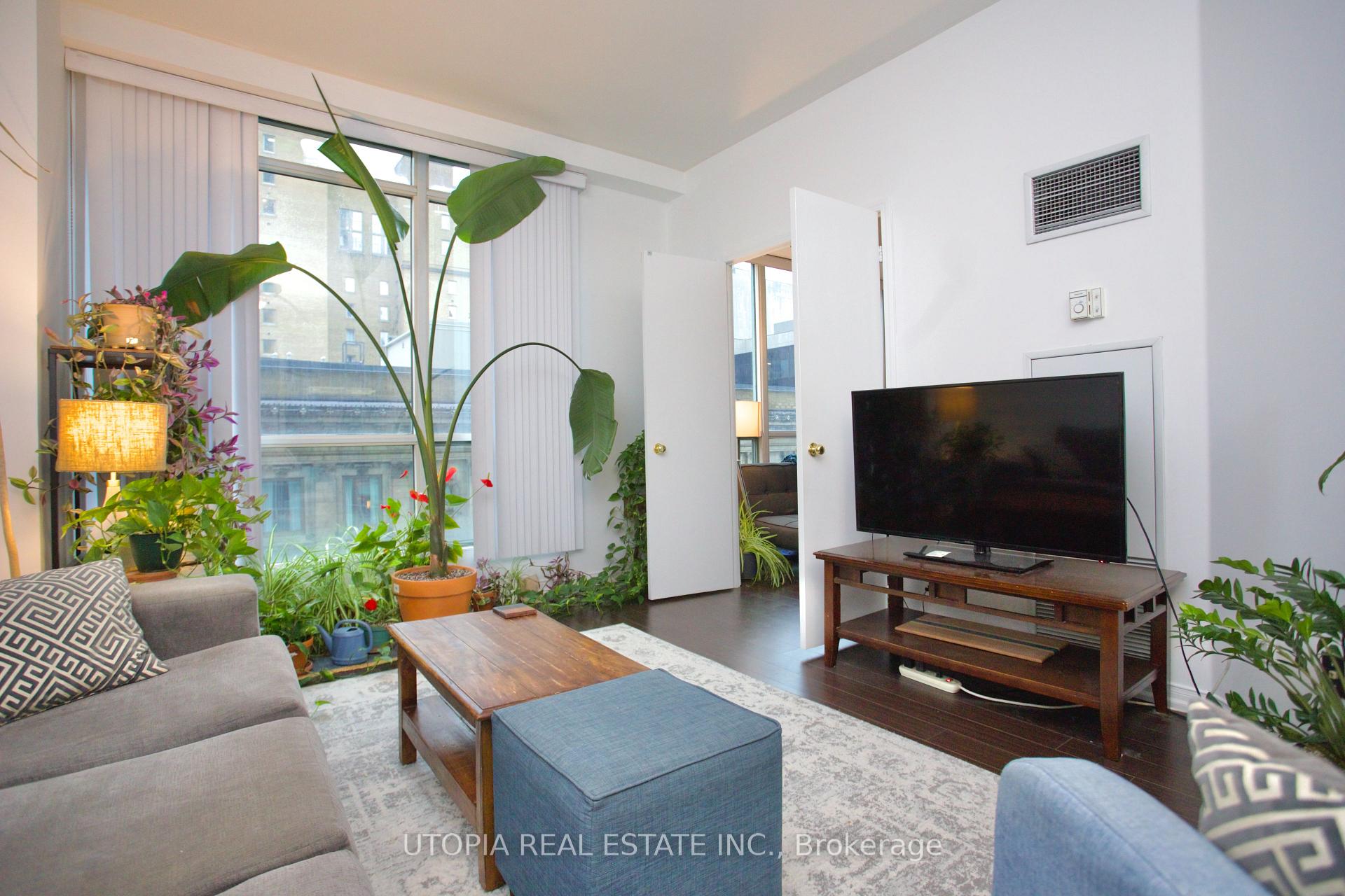 Photo 7 of Unit 1017, 7 King Street E, Toronto, Church-Yonge Corridor — HOMEH
