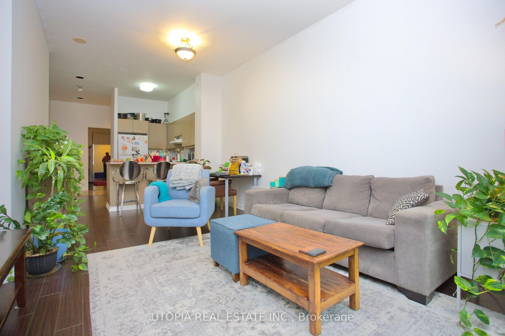 Photo 8 of Unit 1017, 7 King Street E, Toronto, Church-Yonge Corridor — HOMEH