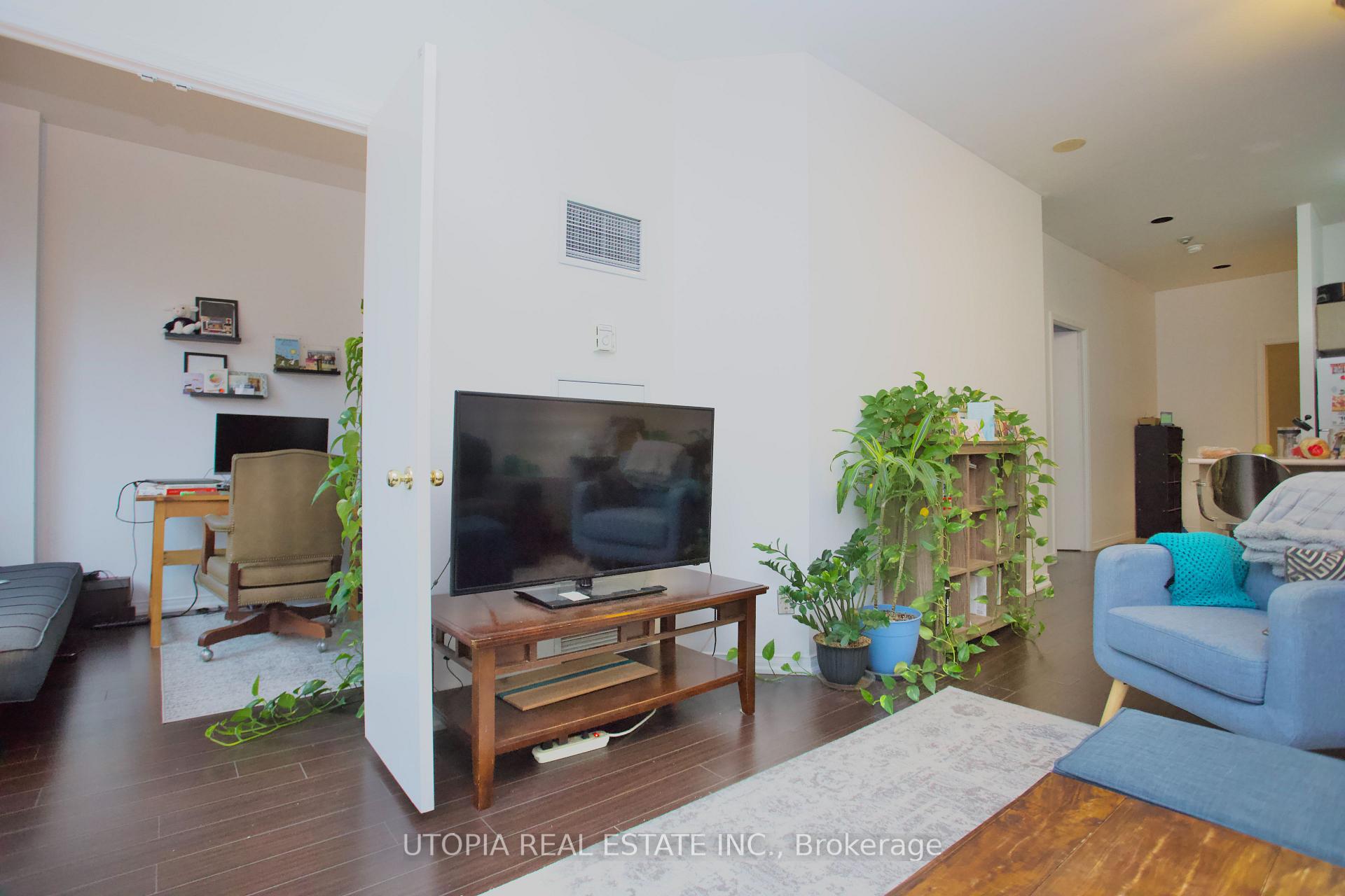 Photo 11 of Unit 1017, 7 King Street E, Toronto, Church-Yonge Corridor — HOMEH