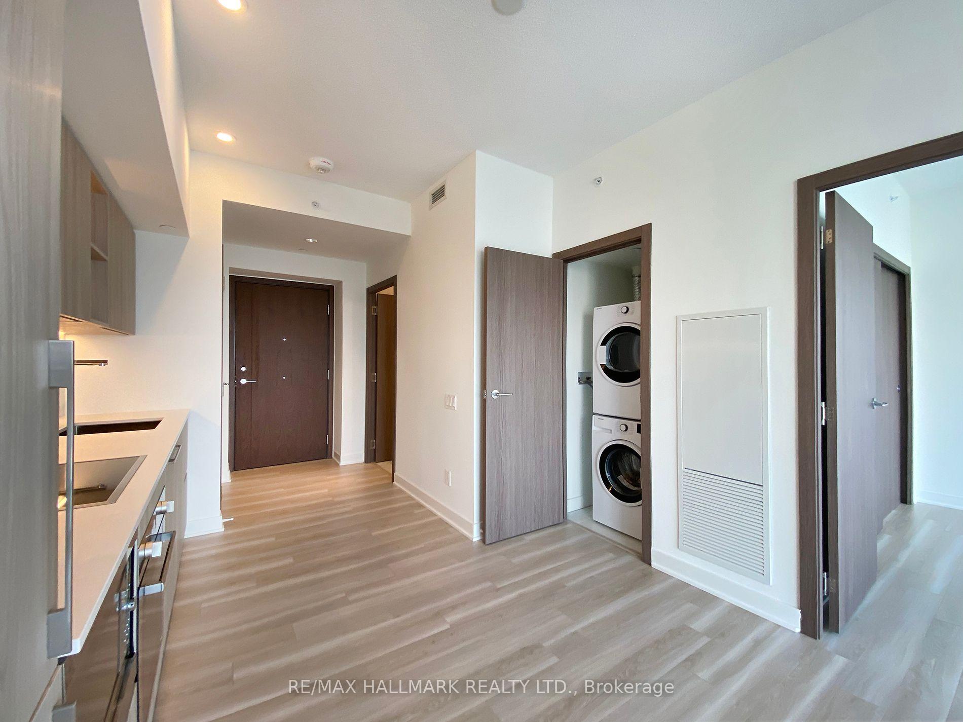 Photo 5 of Unit 4007, 17 Bathurst Street, Toronto, Waterfront Communities — HOMEH