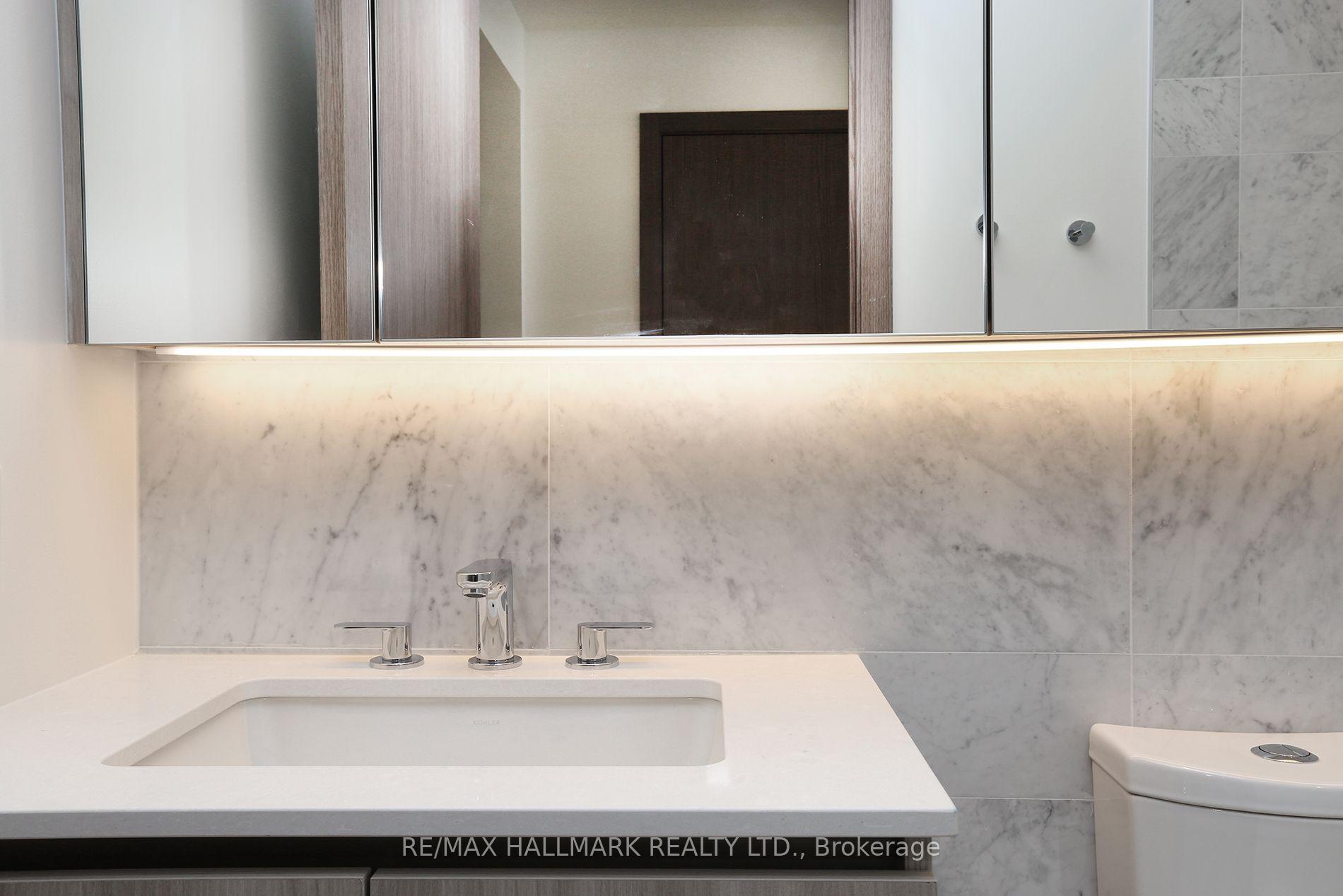 Photo 8 of Unit 4007, 17 Bathurst Street, Toronto, Waterfront Communities — HOMEH