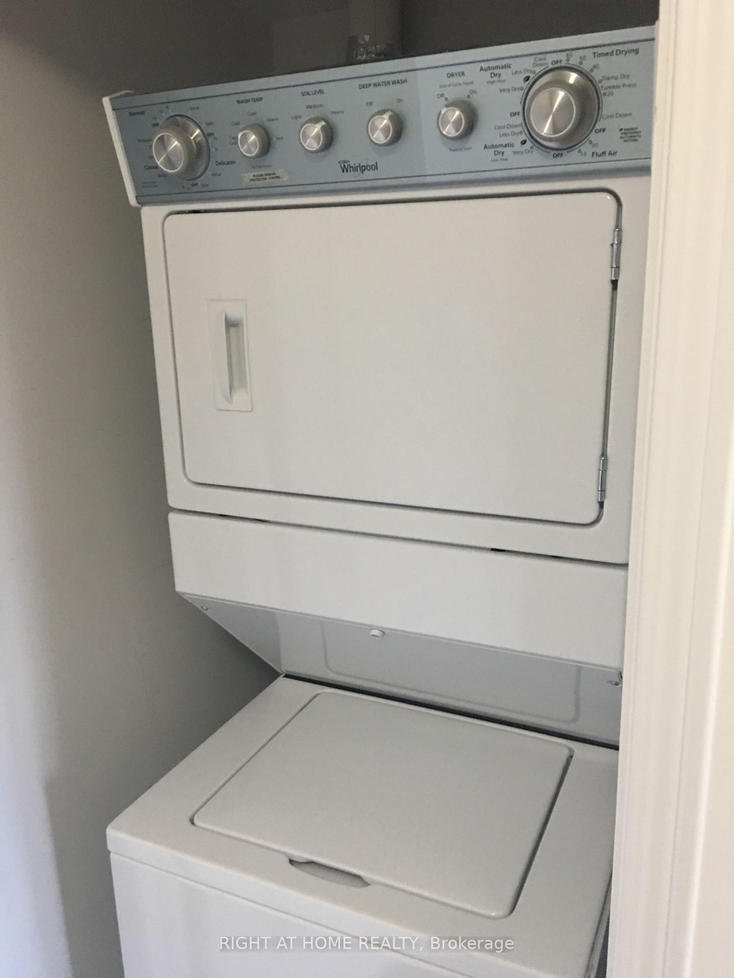 Photo 8 of Unit 29, 2508 Post Road, Oakville, River Oaks — HOMEH