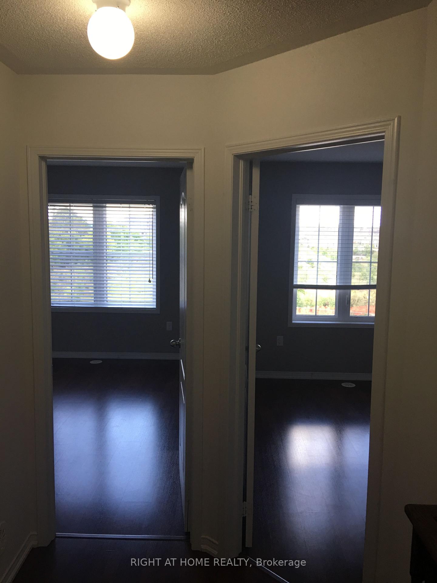 Photo 9 of Unit 29, 2508 Post Road, Oakville, River Oaks — HOMEH