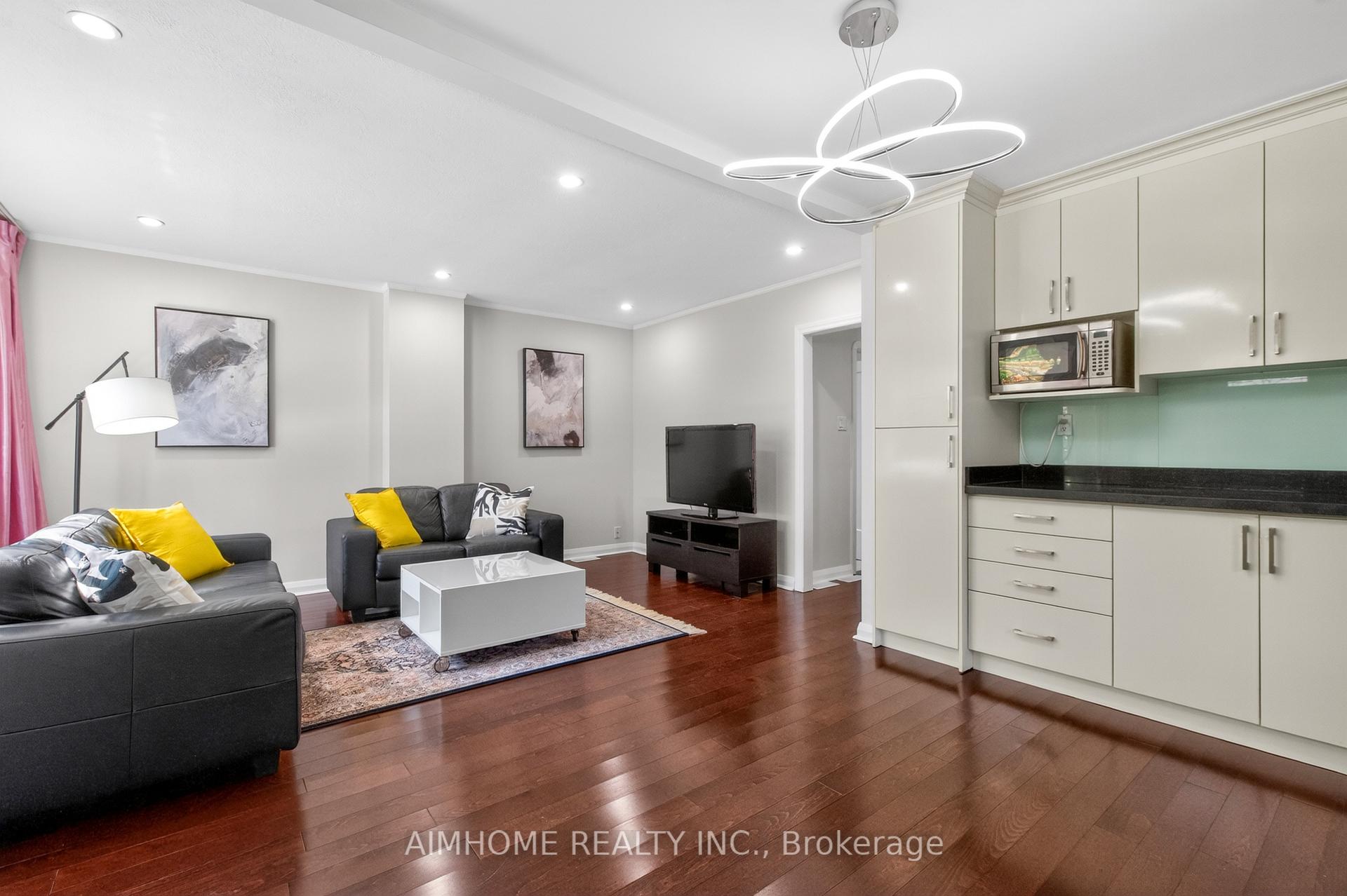 Photo 3 of 140 Meighen Avenue, Toronto, O'Connor-Parkview — HOMEH