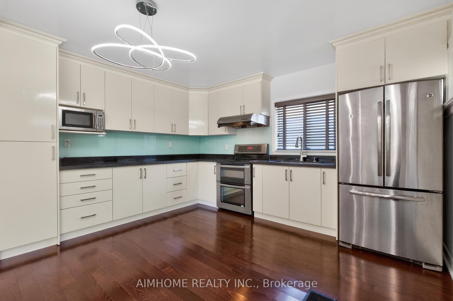 Photo 5 of 140 Meighen Avenue, Toronto, O'Connor-Parkview — HOMEH
