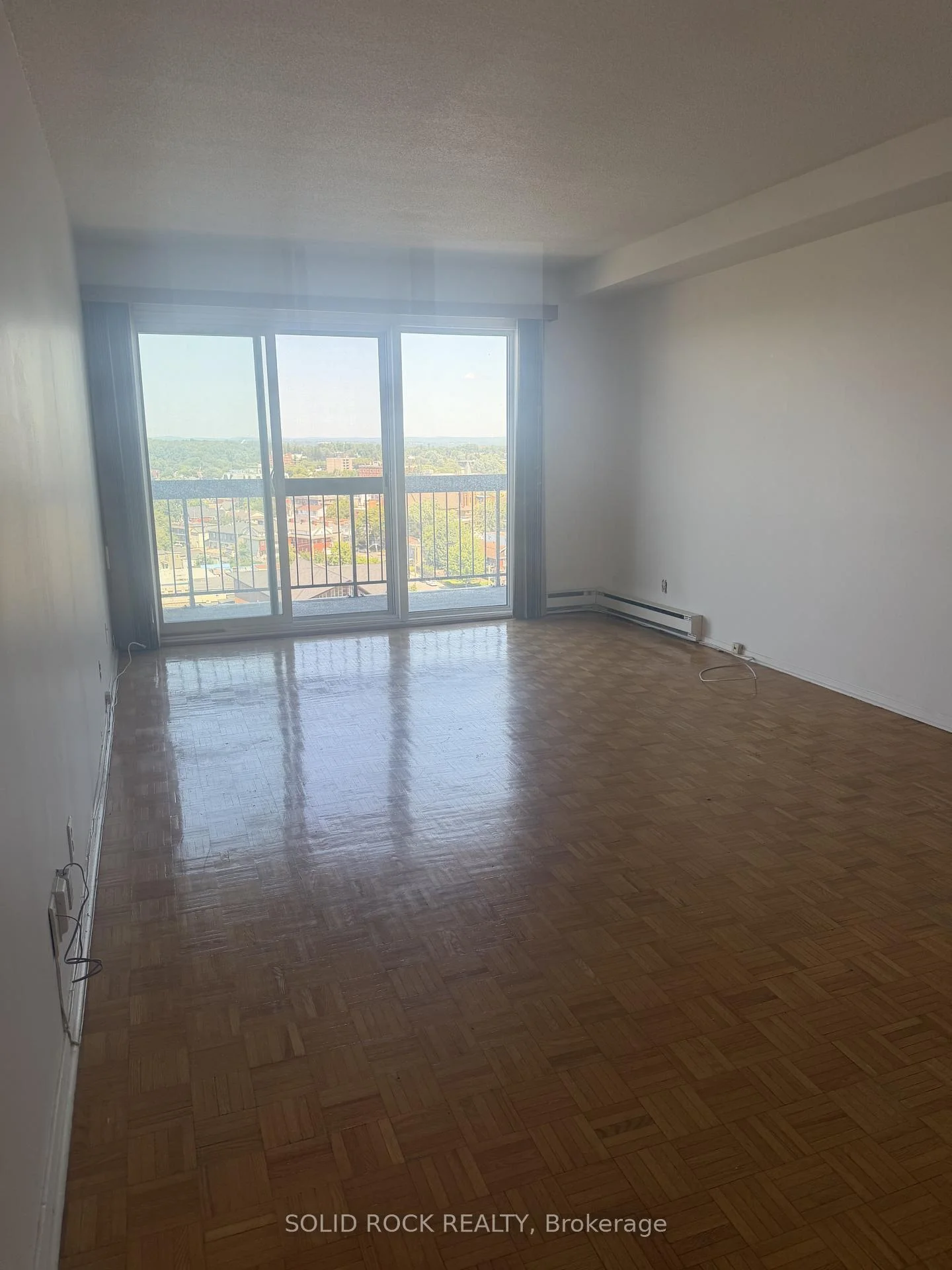Photo 10 of Unit 1501, 158 A Mcarthur Avenue E, Ottawa, Vanier — HOMEH
