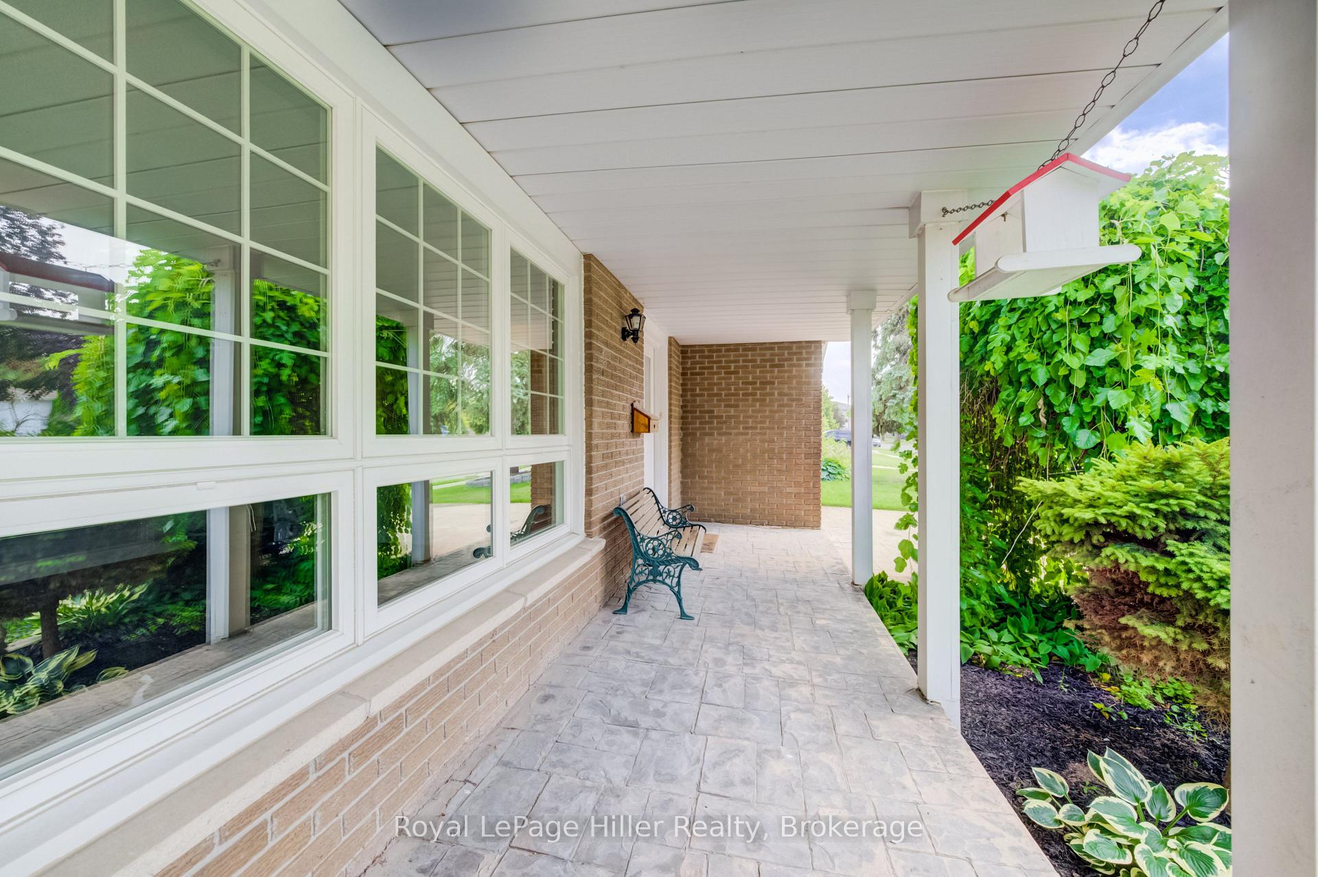 Photo 2 of 373 Willow Street, Stratford — HOMEH