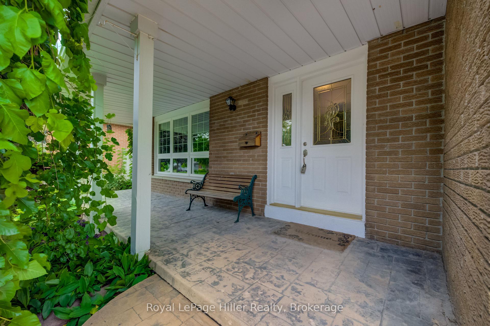 Photo 3 of 373 Willow Street, Stratford — HOMEH