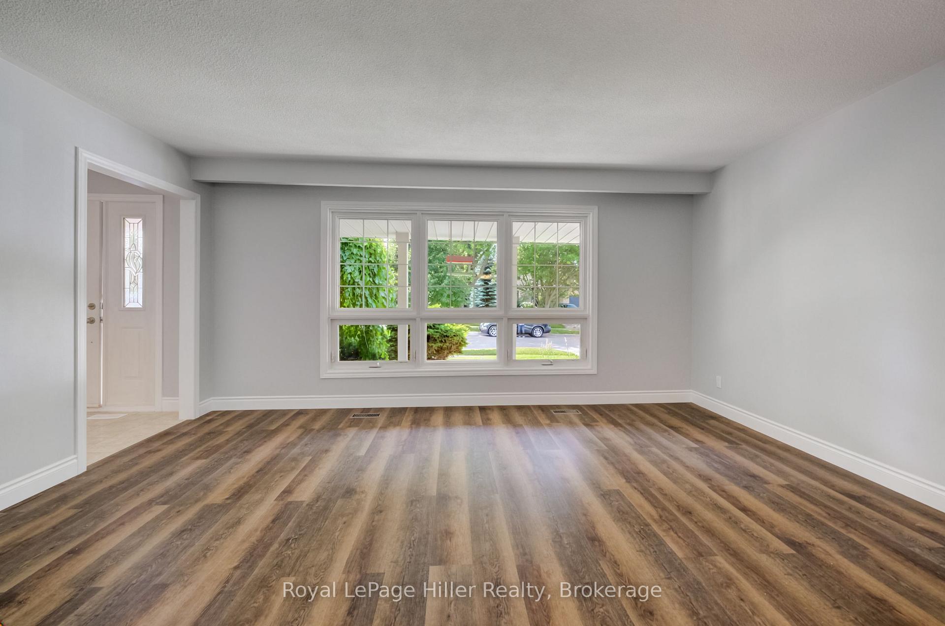 Photo 6 of 373 Willow Street, Stratford — HOMEH