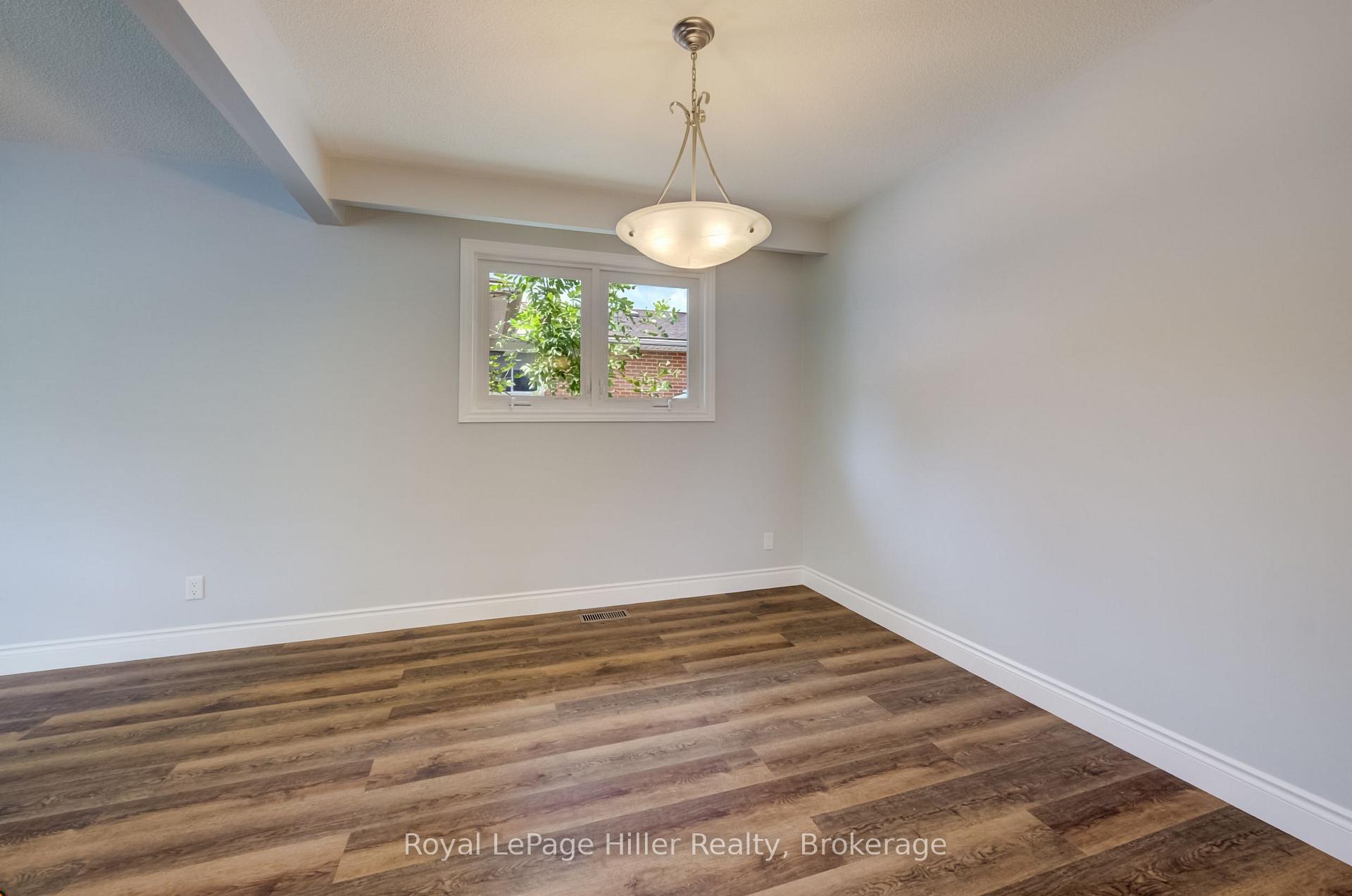Photo 20 of 373 Willow Street, Stratford — HOMEH