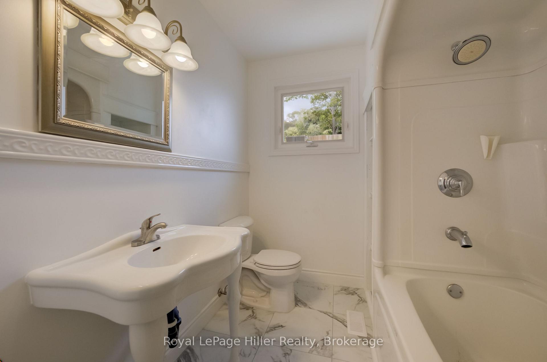 Photo 22 of 373 Willow Street, Stratford — HOMEH