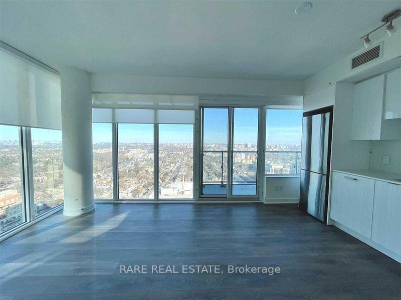 Photo 3 of Unit 3303, 195 Redpath Avenue, Toronto, Mount Pleasant West — HOMEH