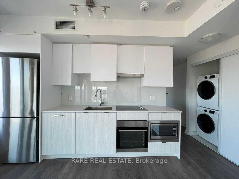 Photo 8 of Unit 3303, 195 Redpath Avenue, Toronto, Mount Pleasant West — HOMEH