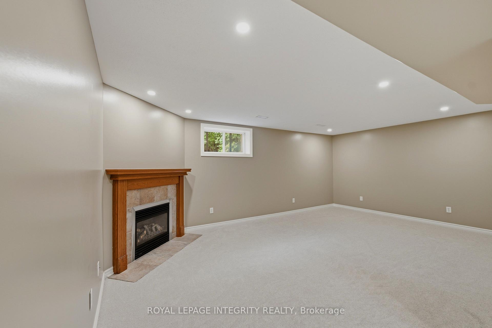 Photo 26 of 102 Windance Crescent, Ottawa, Kanata - Morgan's Grant/South March — HOMEH