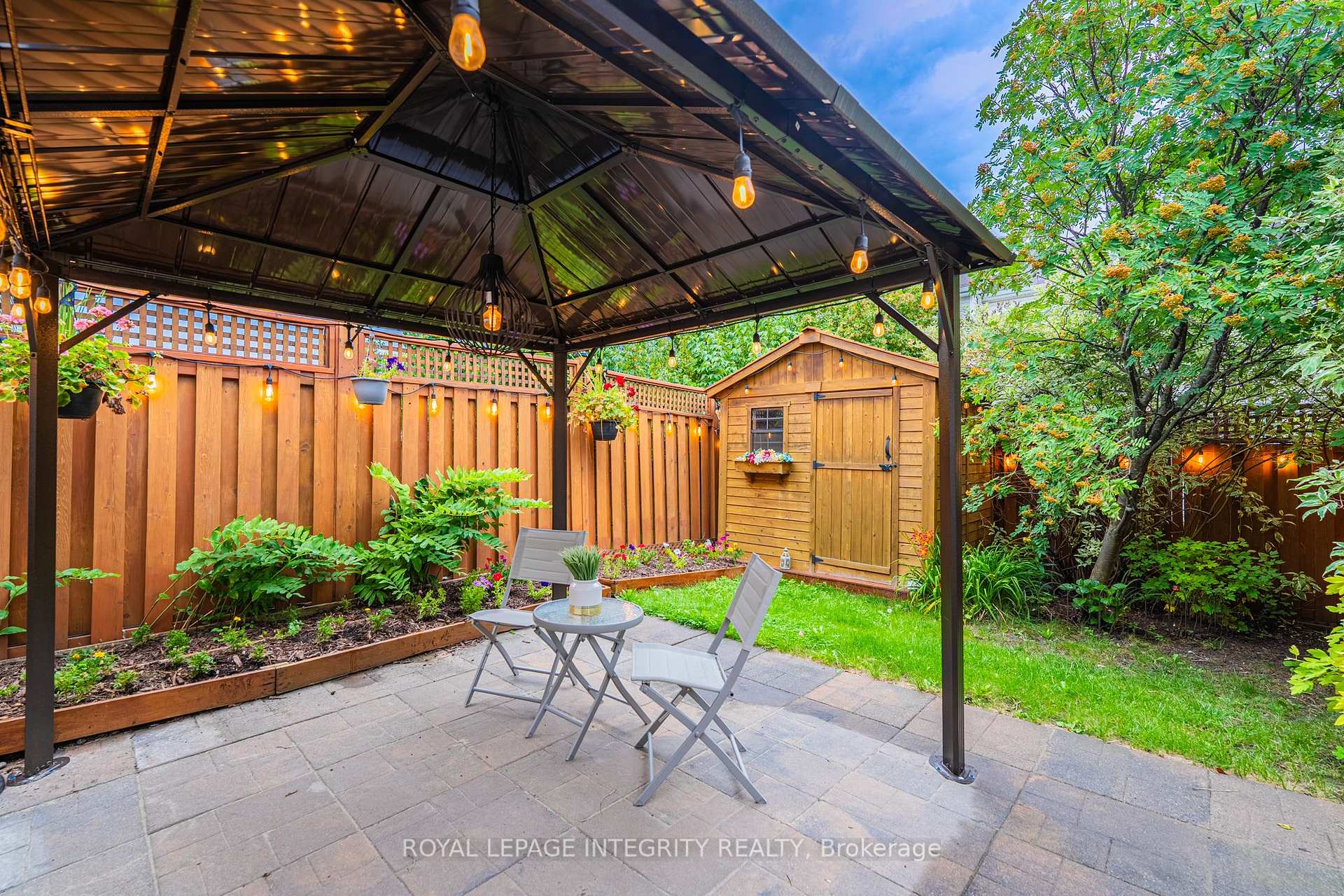 Photo 31 of 102 Windance Crescent, Ottawa, Kanata - Morgan's Grant/South March — HOMEH
