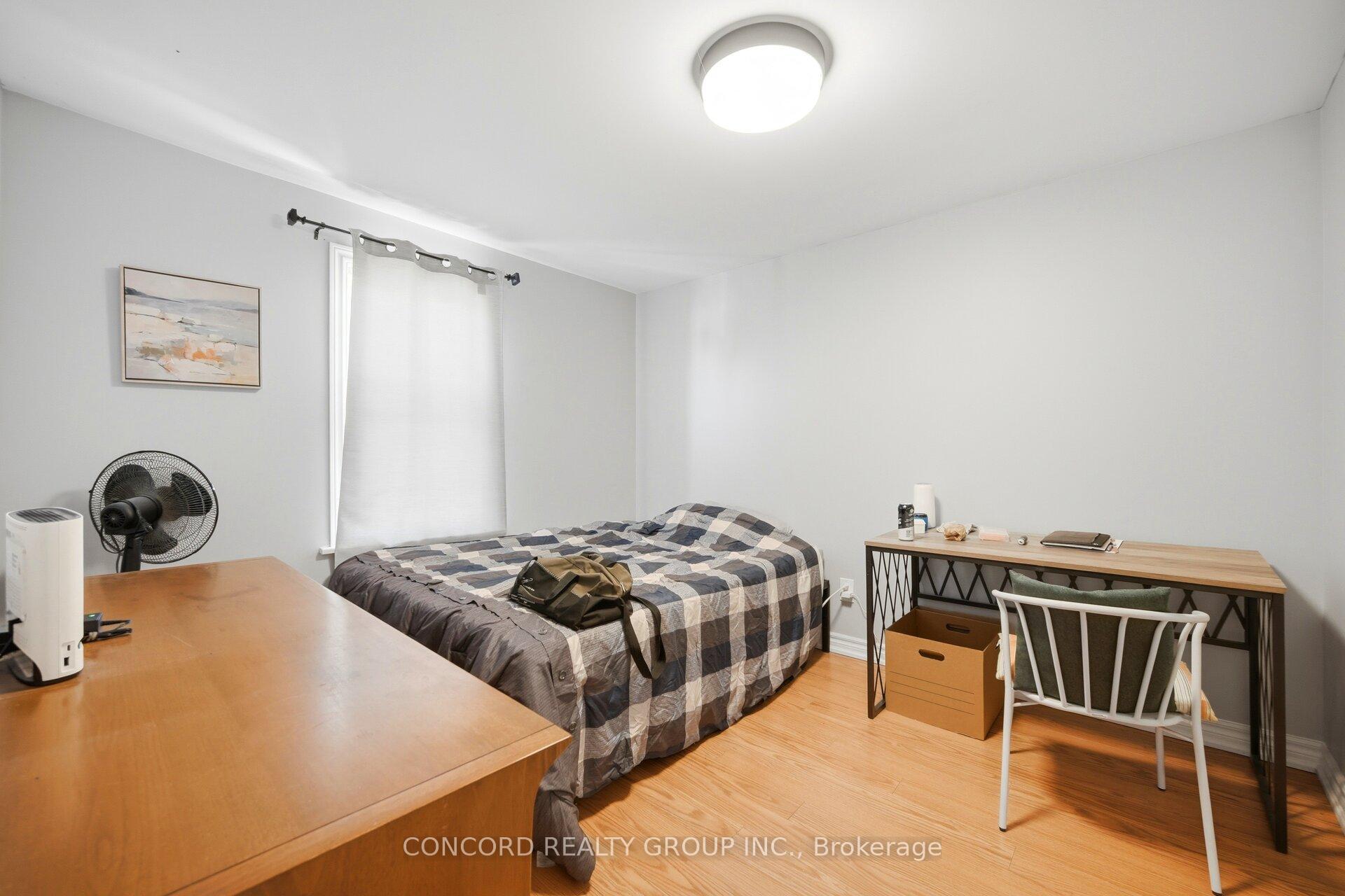 Photo 12 of 75 Ritson Road N, Oshawa, O'Neill — HOMEH