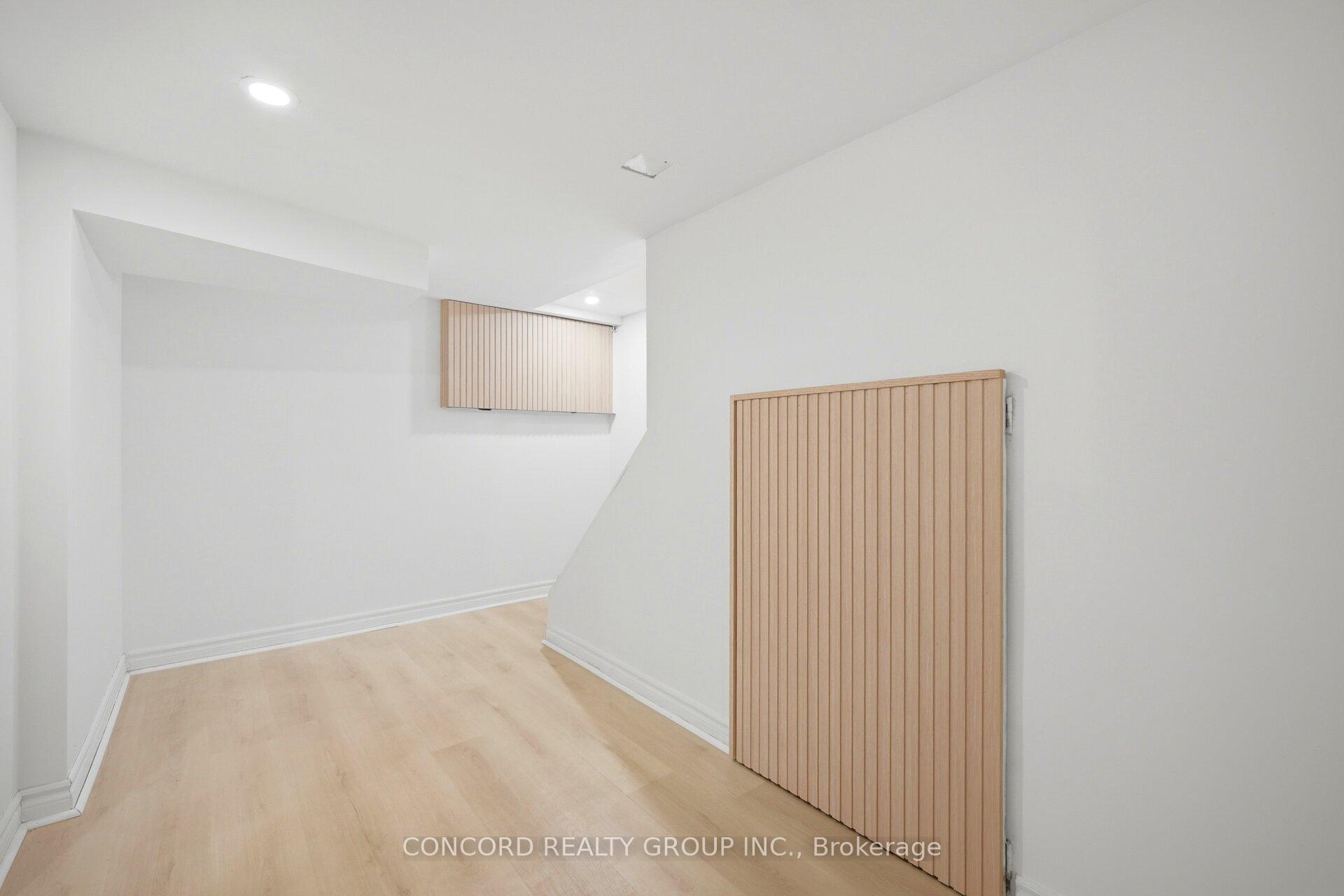 Photo 17 of 75 Ritson Road N, Oshawa, O'Neill — HOMEH
