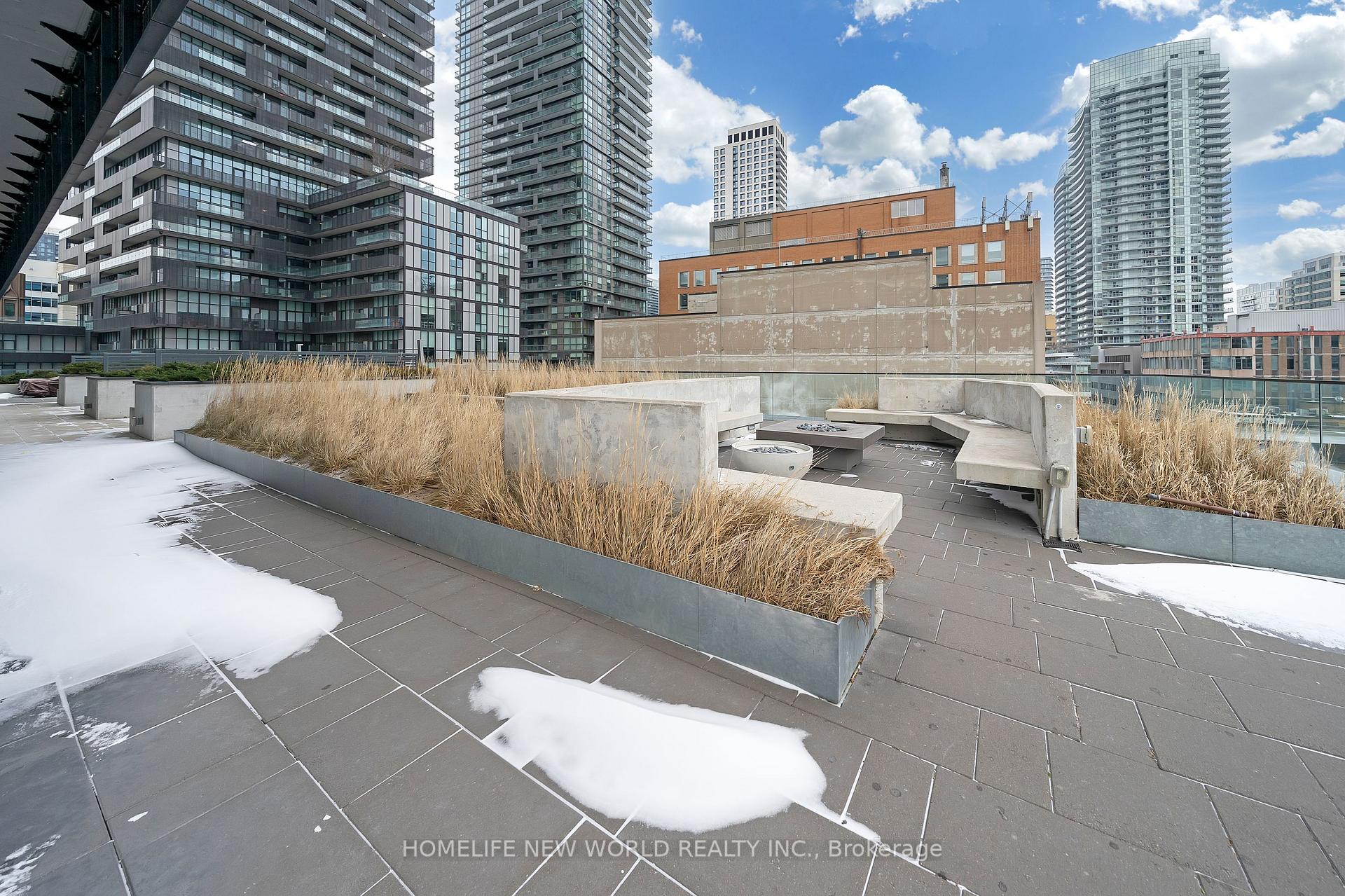 Photo 16 of Unit 4903, 8 Eglinton Avenue E, Toronto, Mount Pleasant West — HOMEH