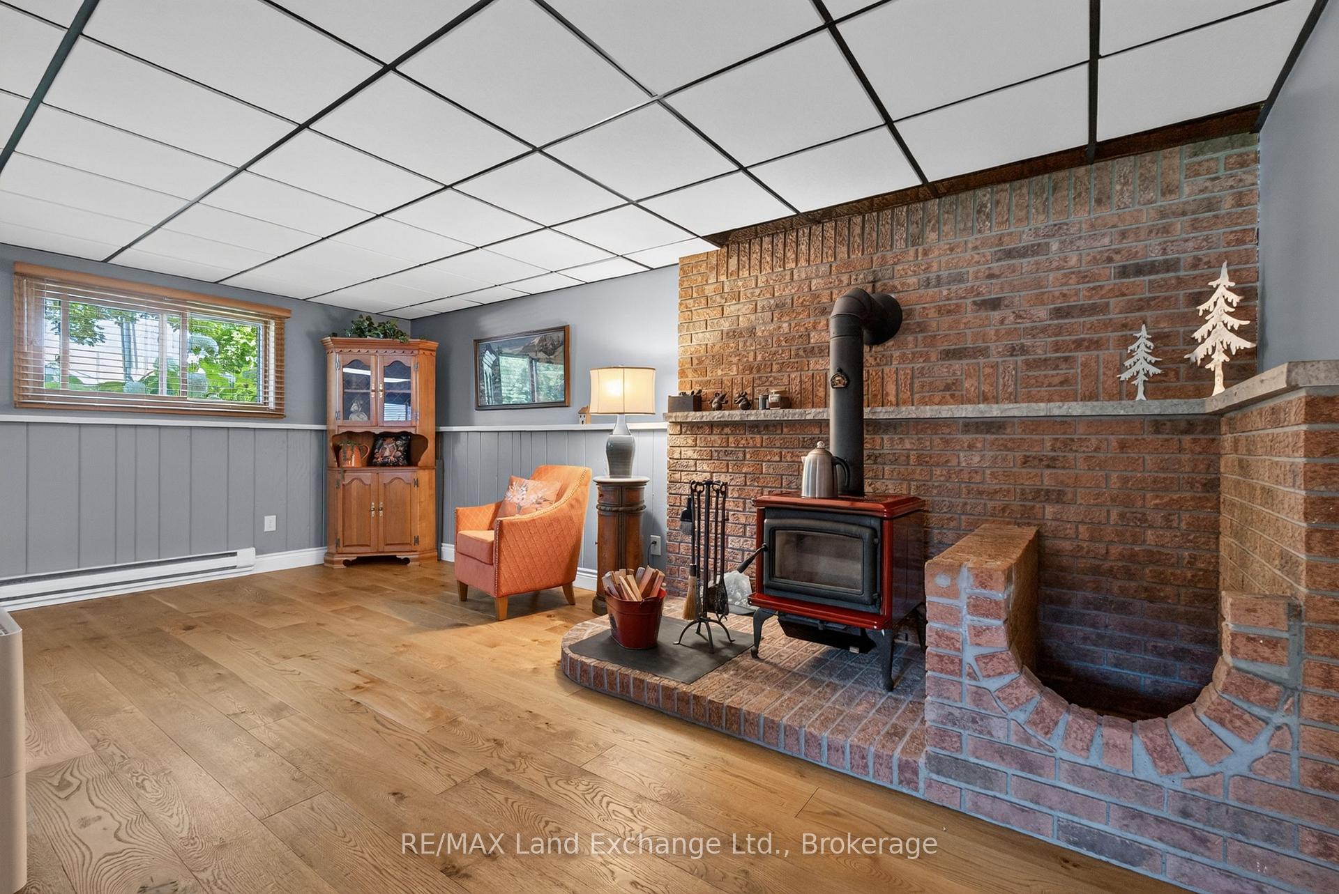 Photo 24 of 42 Webster Street, Kincardine — HOMEH